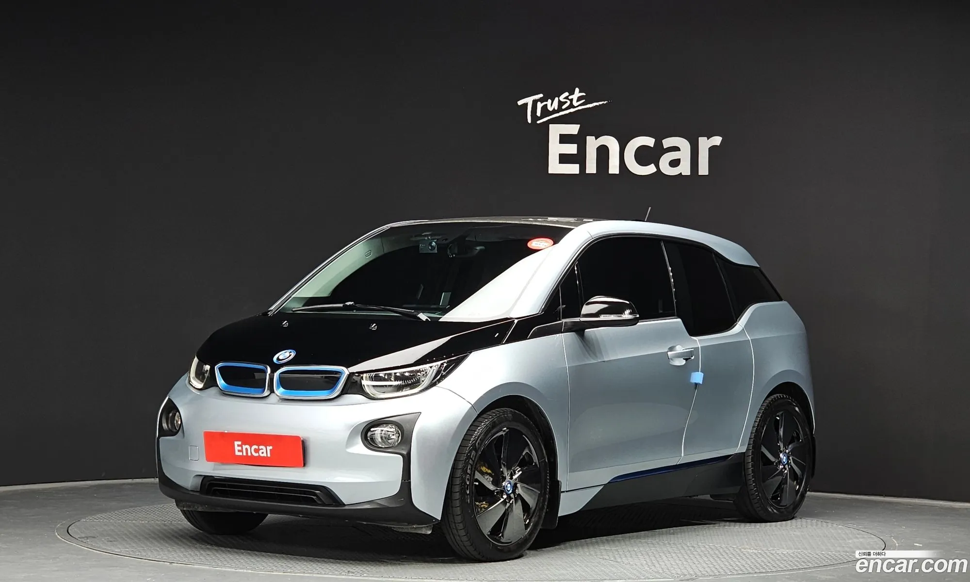 BMW I3 Lux 2015 - фотография 12483306