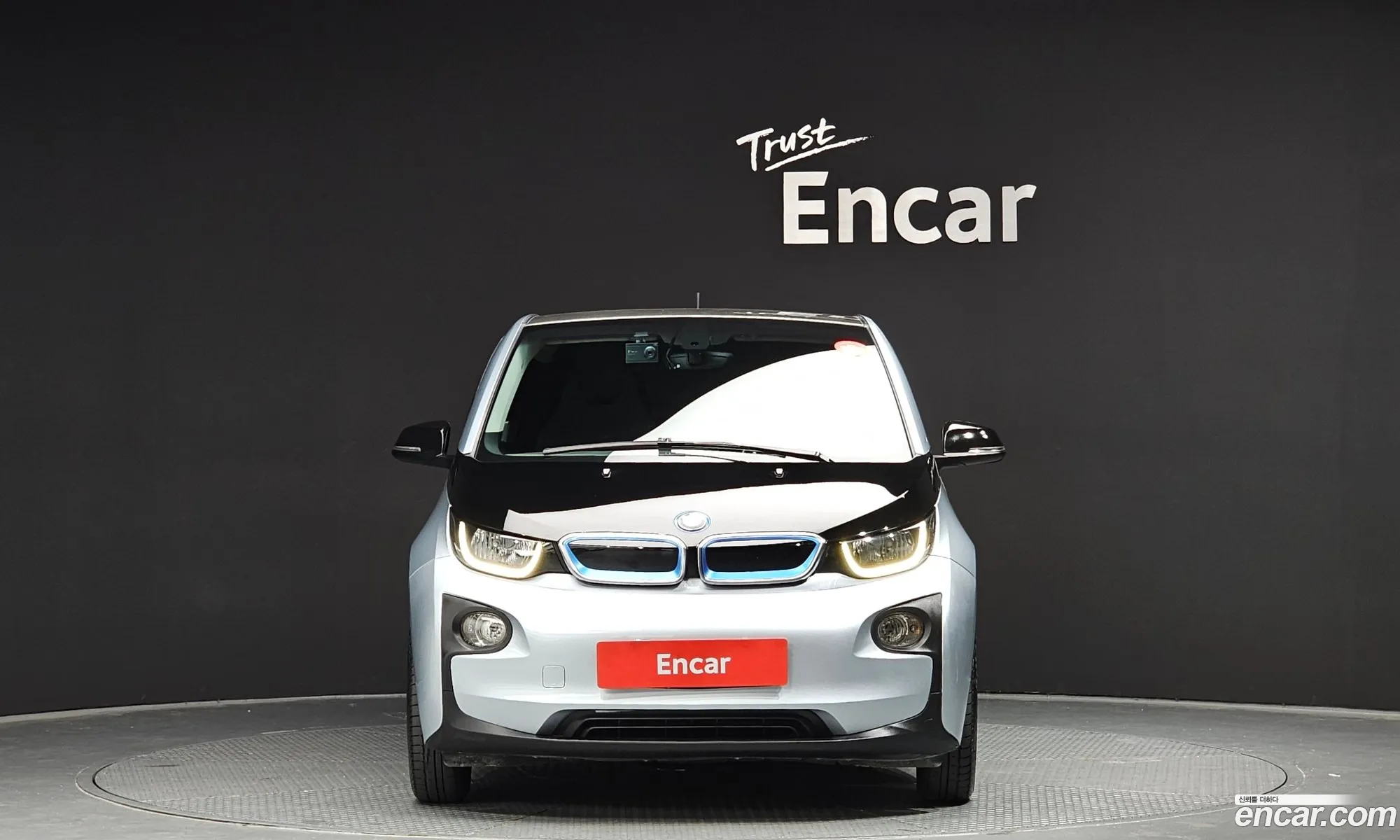BMW I3 Lux 2015 - фотография 12483308