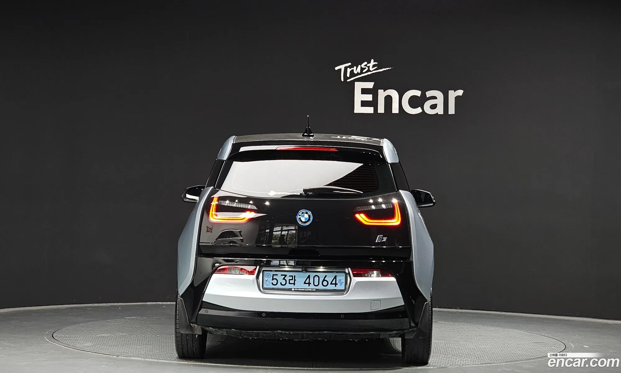BMW I3 Lux 2015 - фотография 12483309