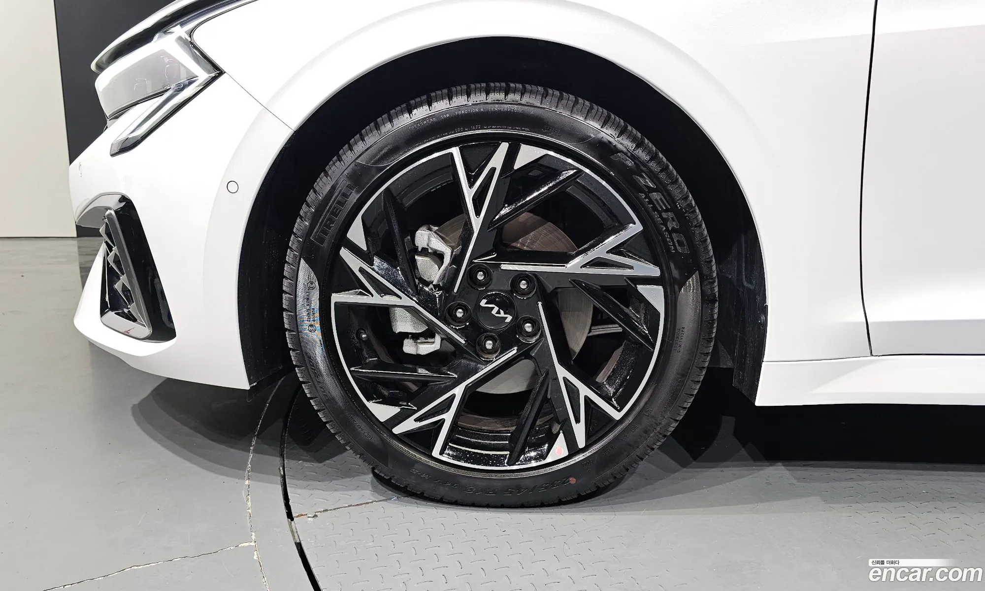 Kia K5 16 Turbo 2024 - фотография 14400337