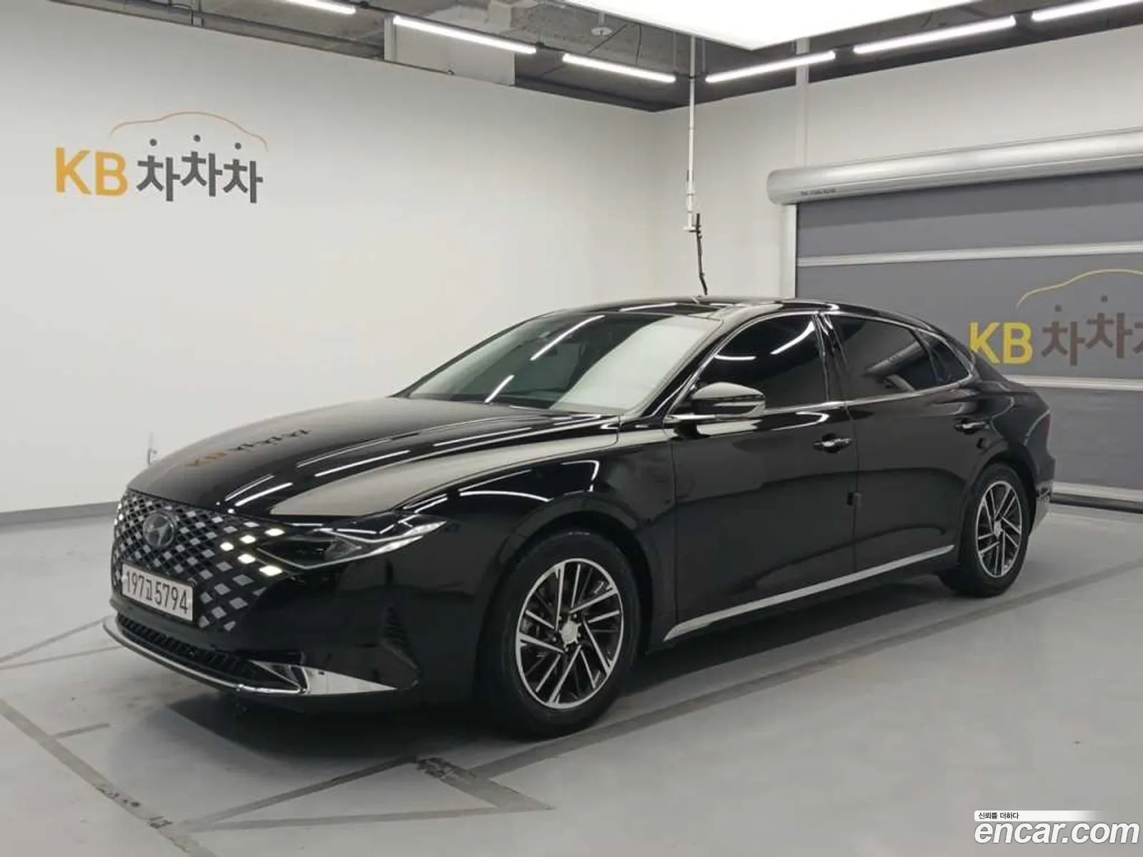 Hyundai The New Grandeur Ig 30 Lpi Rental Car Premium - фотография 15967863