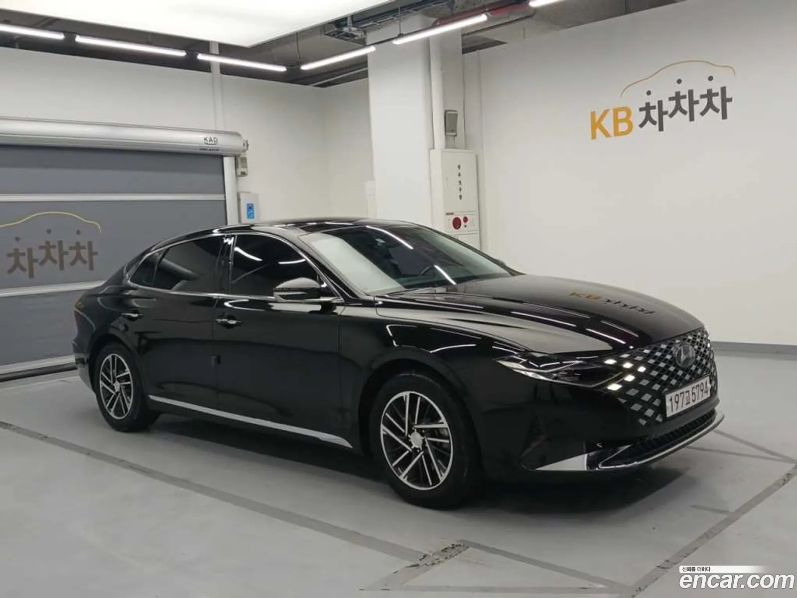 Hyundai The New Grandeur Ig 30 Lpi Rental Car Premium - фотография 15967864