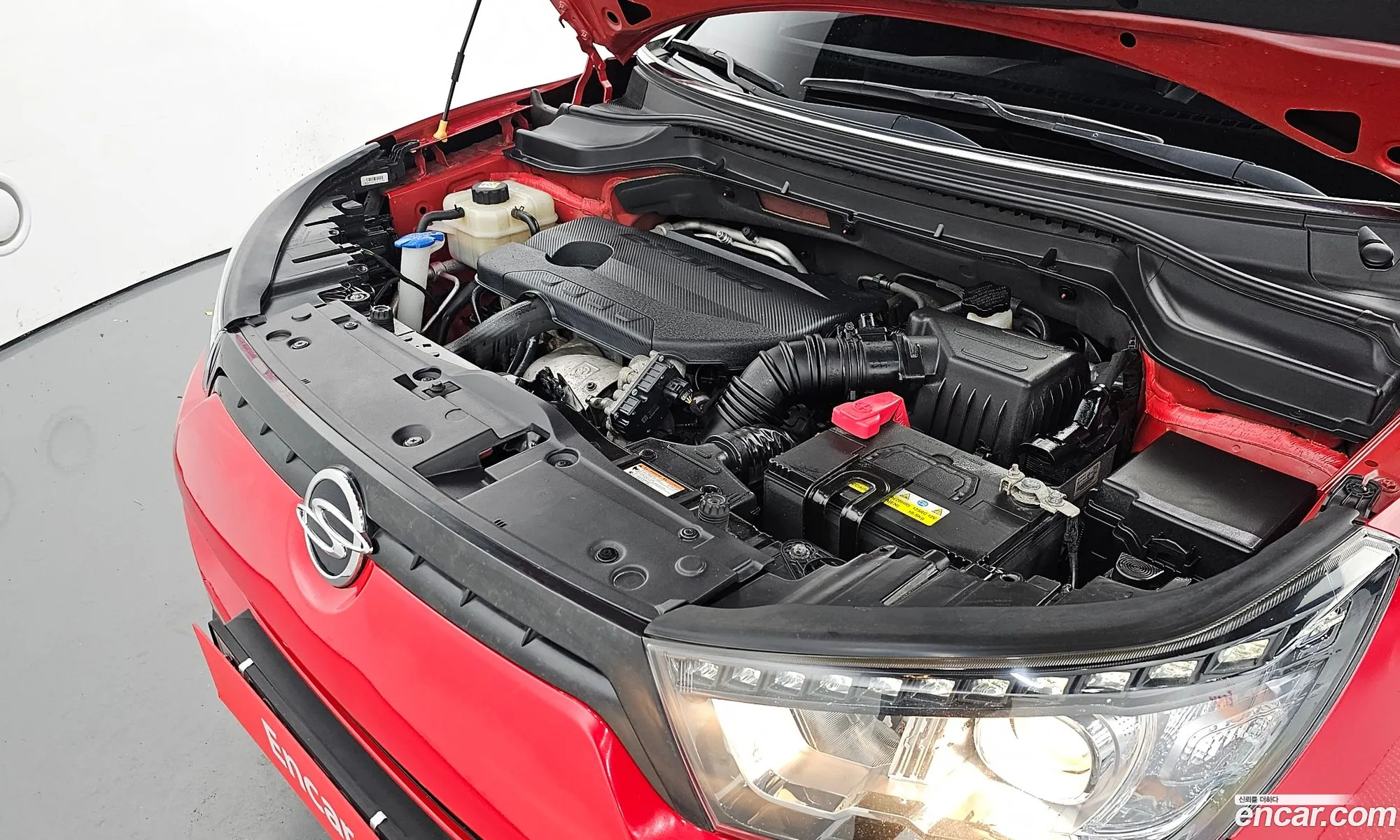 Ssangyong Tivoli Tivoli Diesel Vx 2Wd 2018 - фотография 2023466