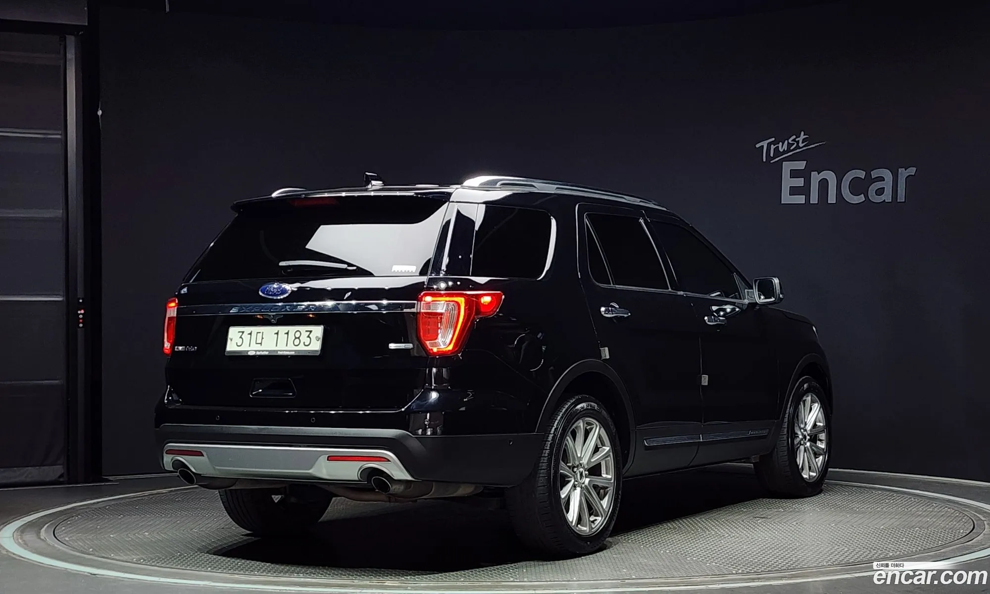 Ford Explorer 23 Limited 4Wd 2017 - фотография 15170011