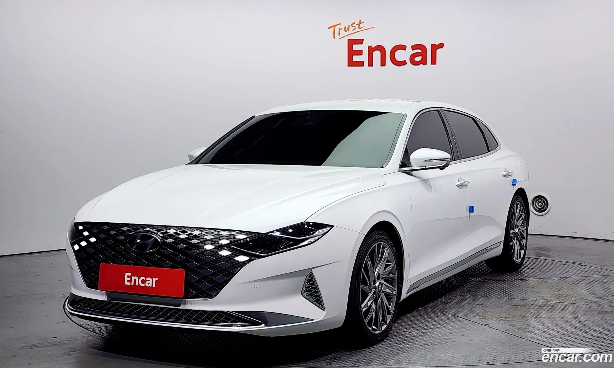 Hyundai Grandeur Vi 25 2020 - фотография 12066327