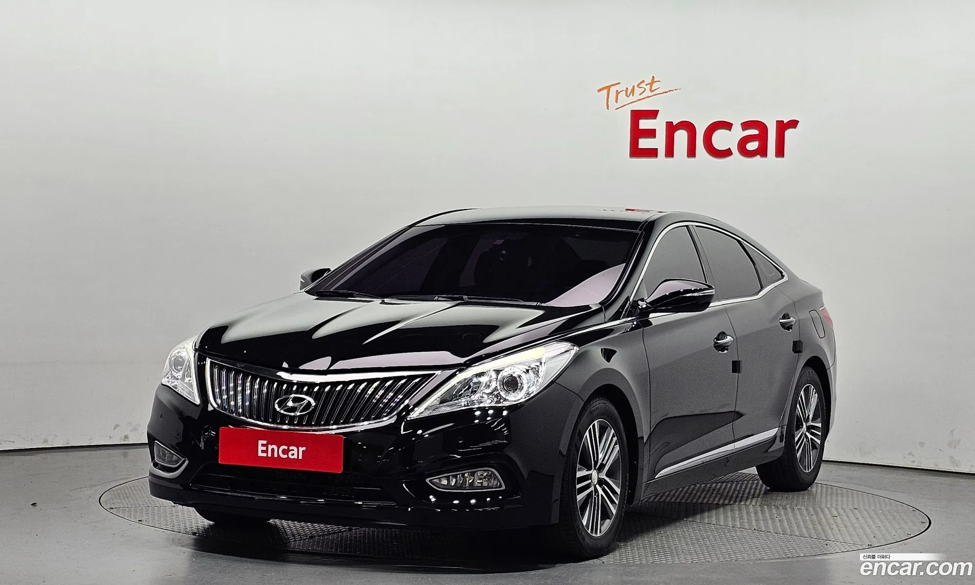 Hyundai Grandeur V Hg240 Modern 2013 - фотография 16833613
