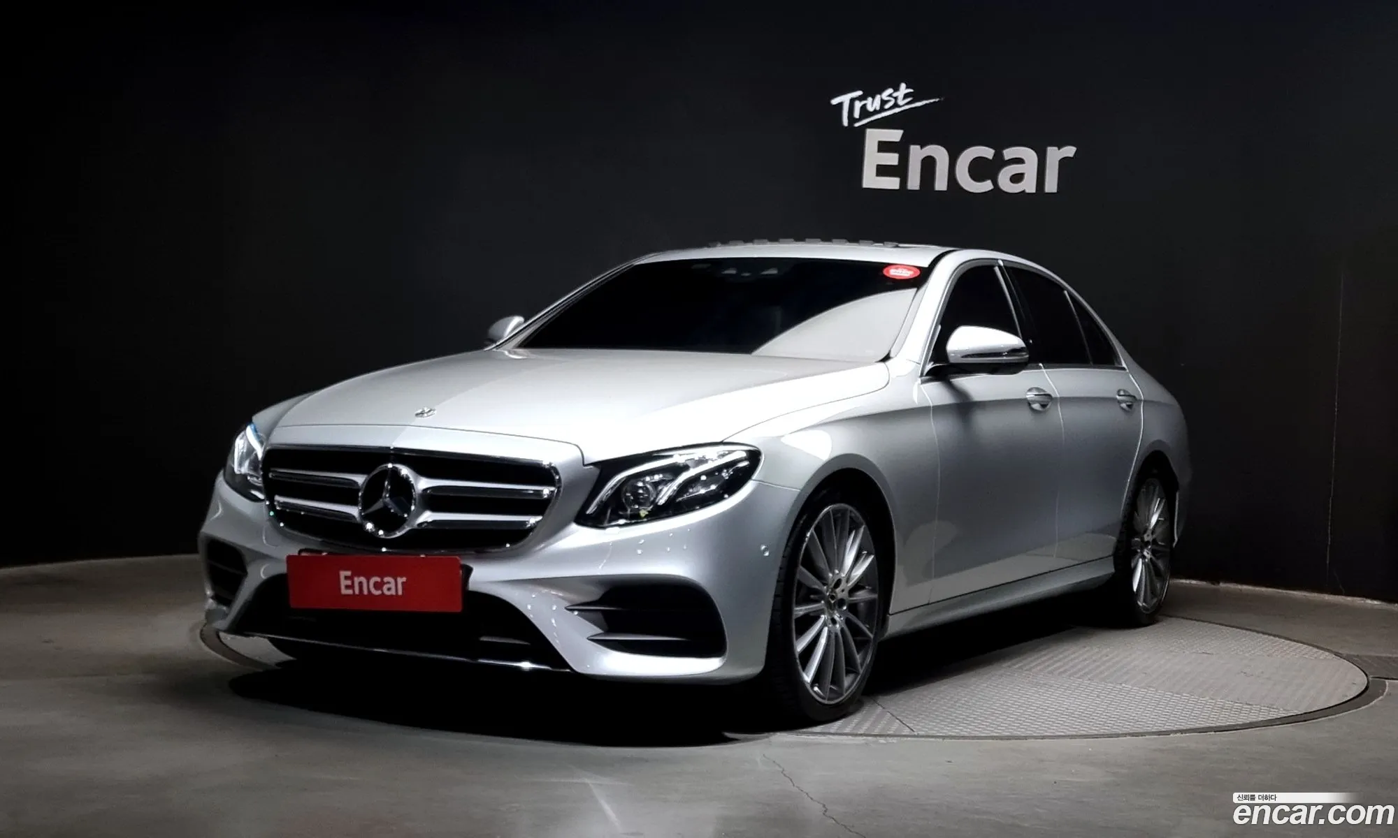 Mercedes-Benz E-Klasse V W213 S213 C238 E300 4Matic Amg Line 2018 - фотография 12518579