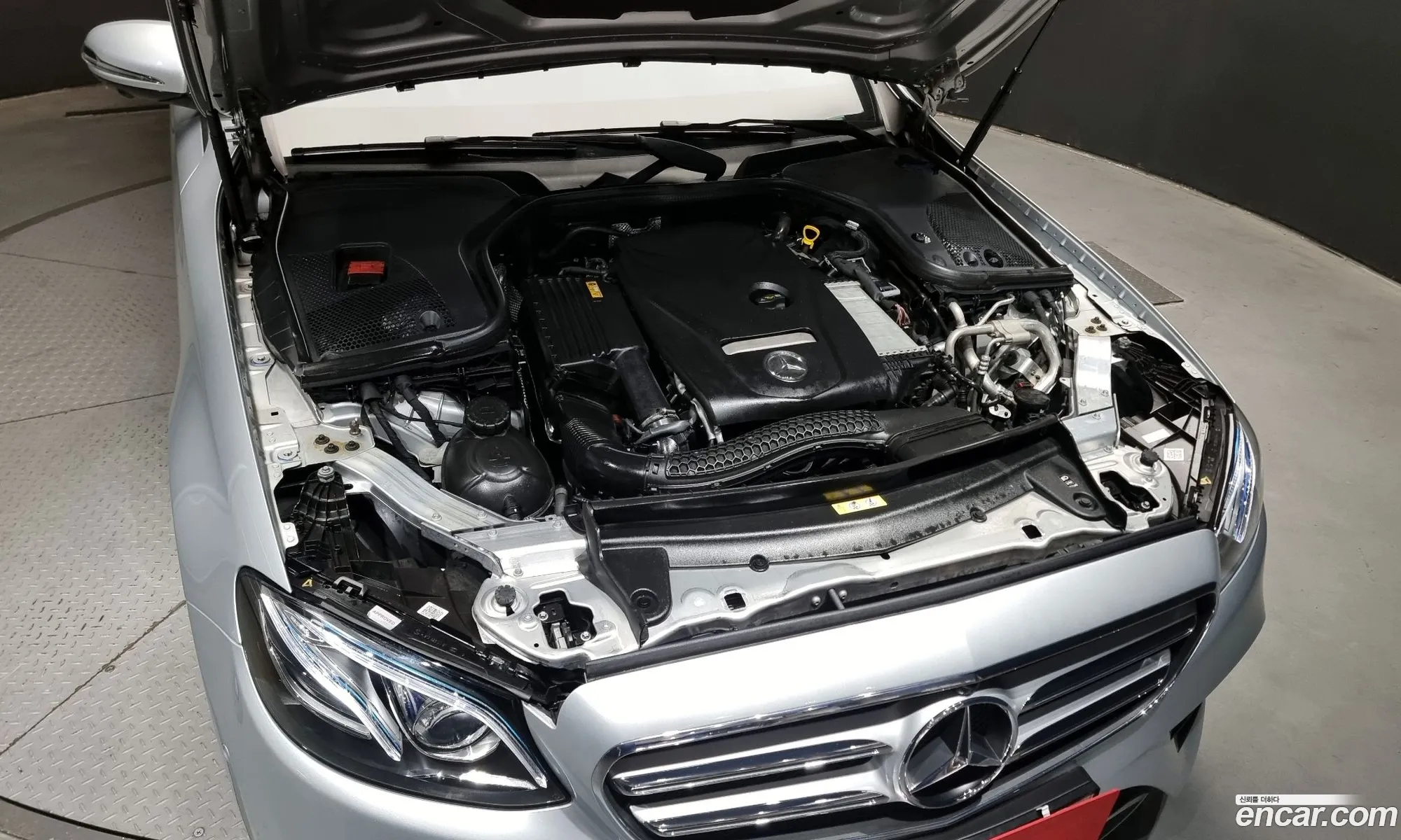 Mercedes-Benz E-Klasse V W213 S213 C238 E300 4Matic Amg Line 2018 - фотография 12518584