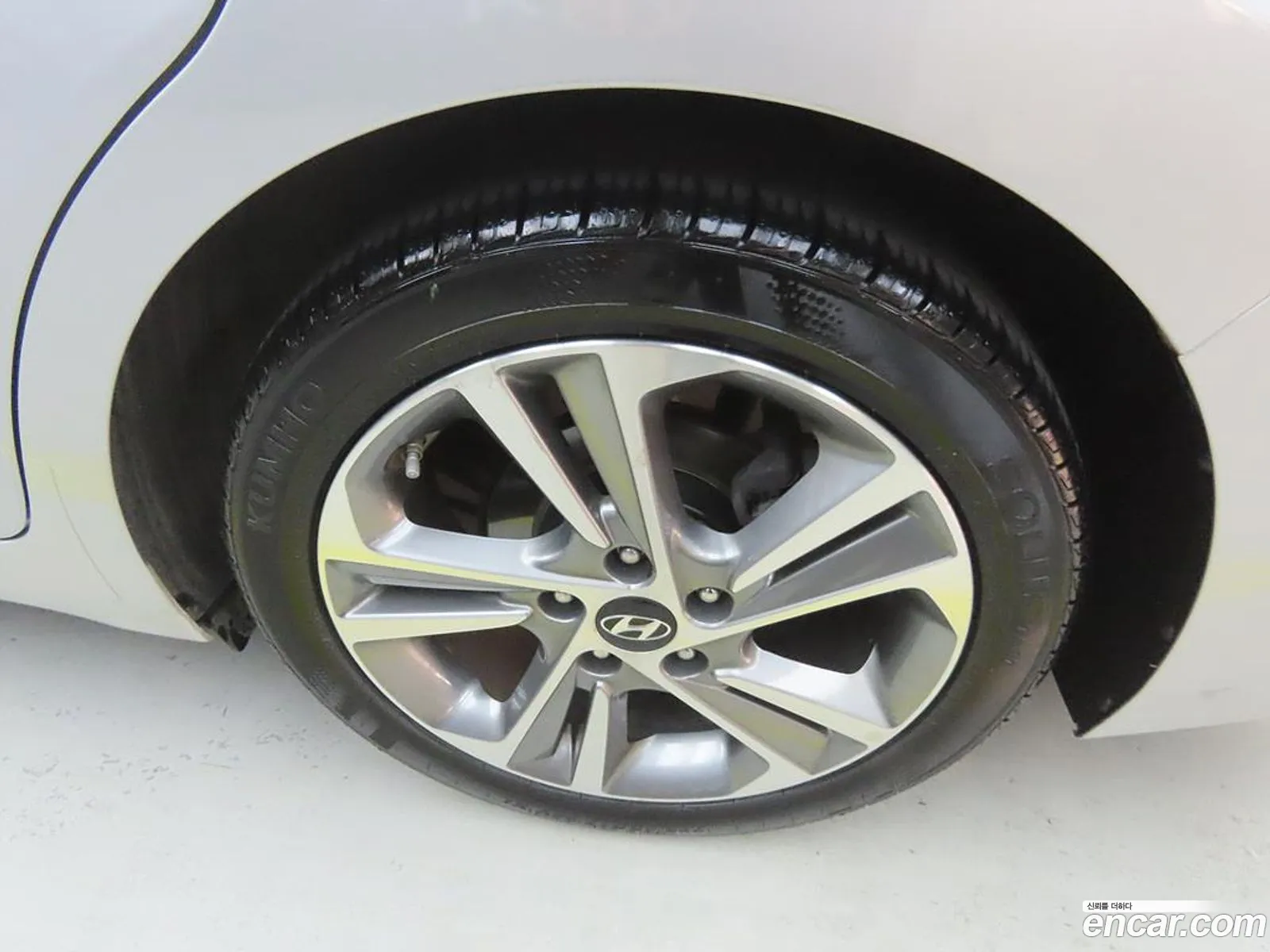 Hyundai Avante Ad 16 Gdi Value Plus - фотография 17335914