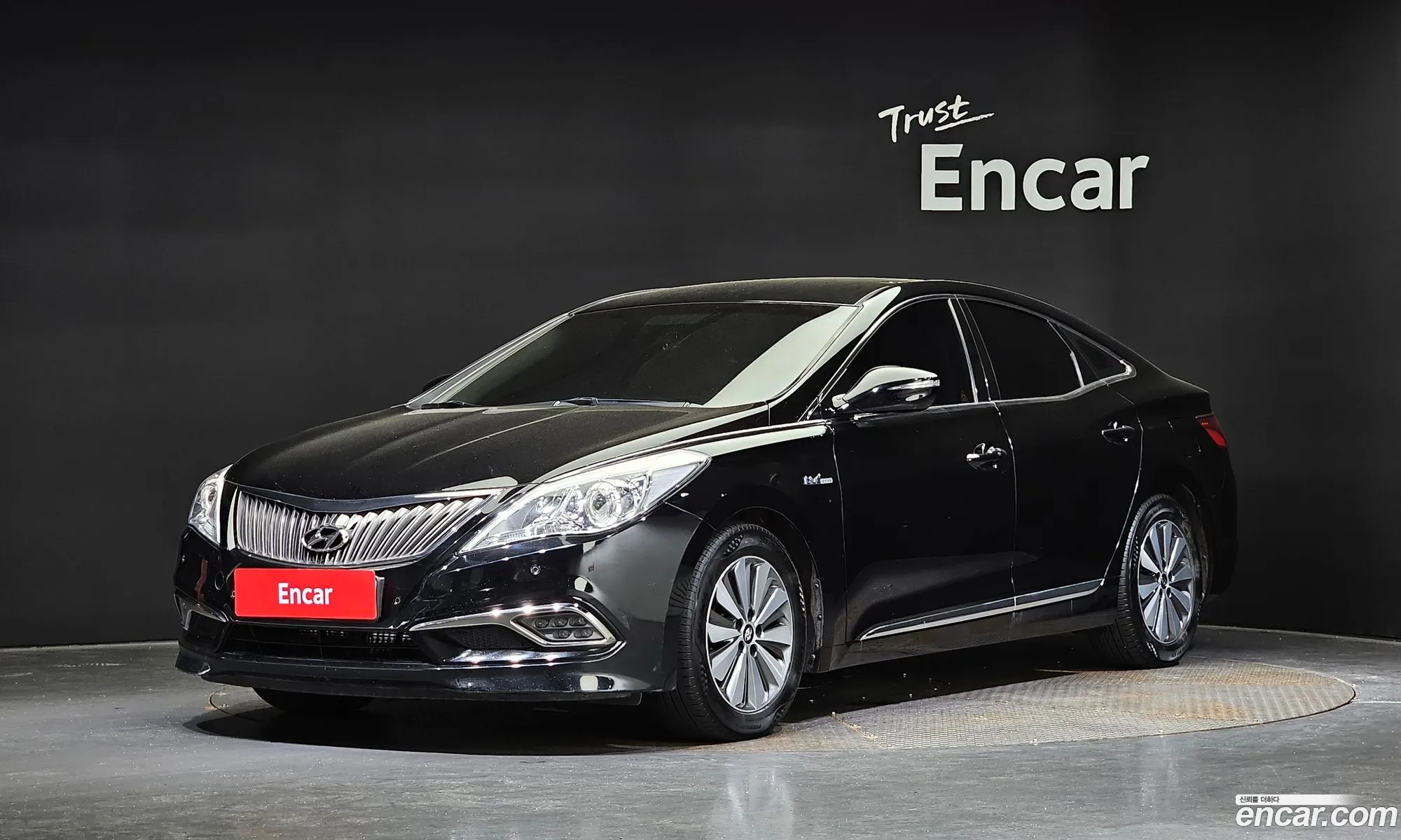 Hyundai Grandeur Premium 2015 - фотография 15907595
