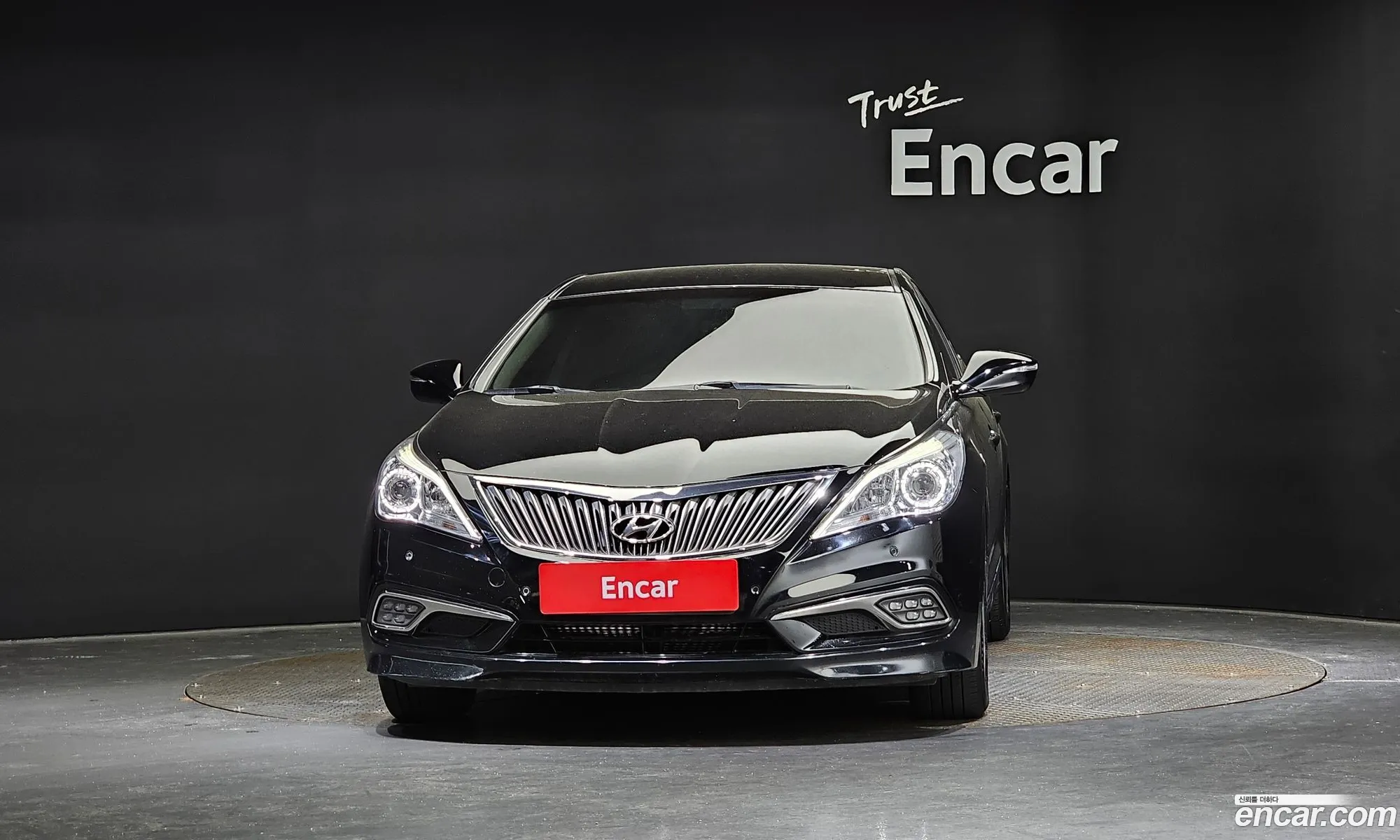 Hyundai Grandeur Premium 2015 - фотография 15907597