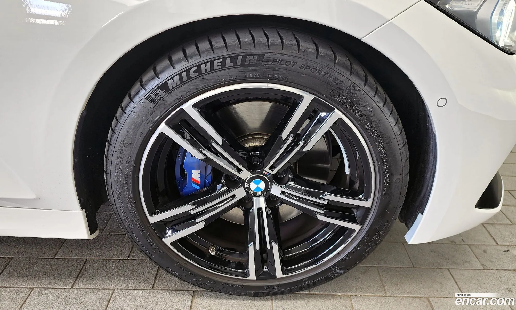 BMW 3Er 320I M Sports 2023 - фотография 13131085