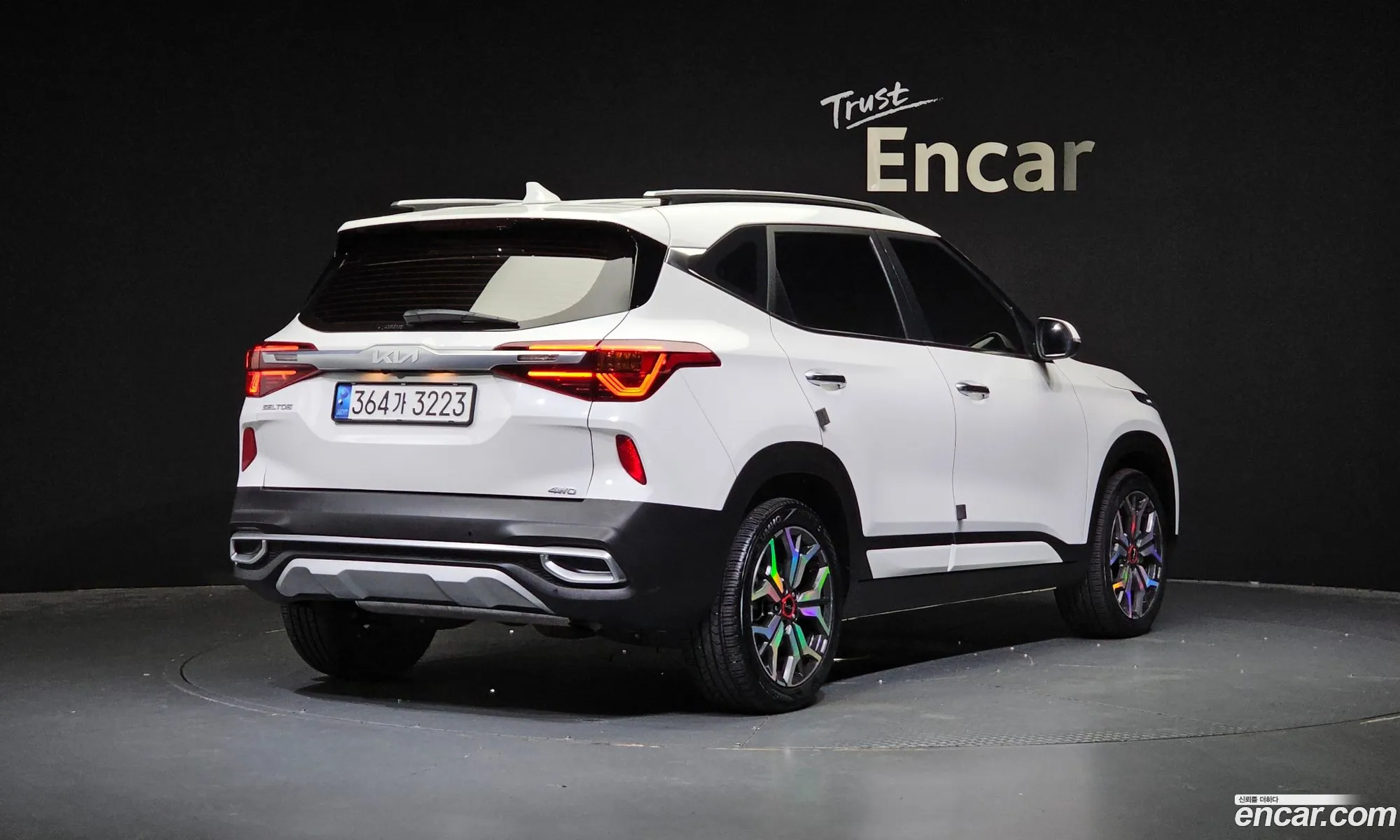 Kia Seltos Gasoline 16 Turbo 4Wd 2022 - фотография 11127914