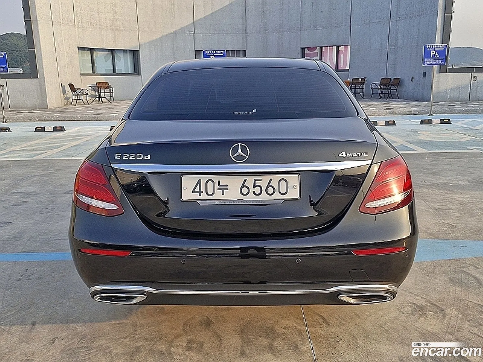 Benz E-Class W213 E220D 4Matic Exclusive - фотография 13674668