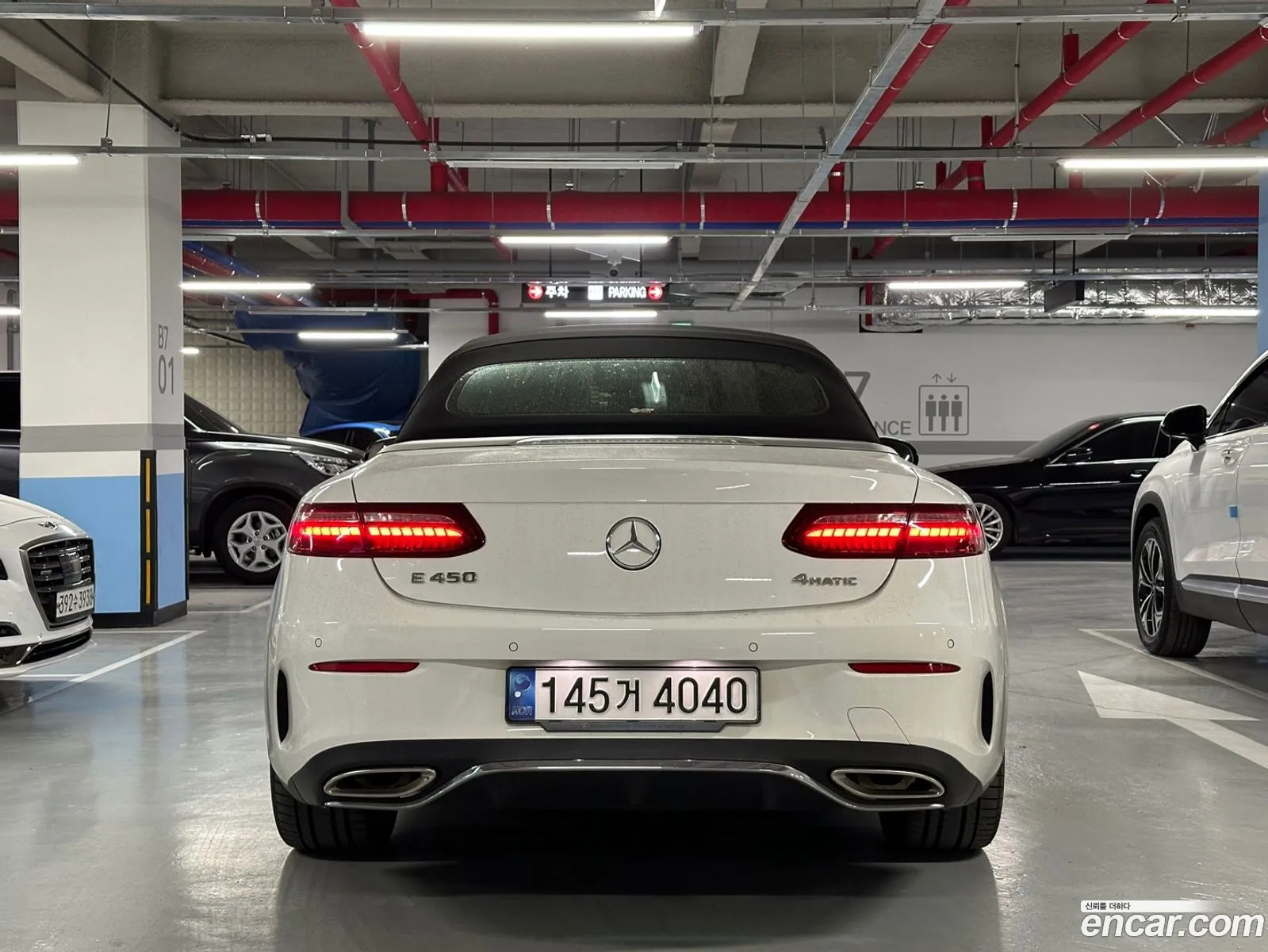 Benz E-Class W213 E450 4Matic Cabriolet - фотография 12388923
