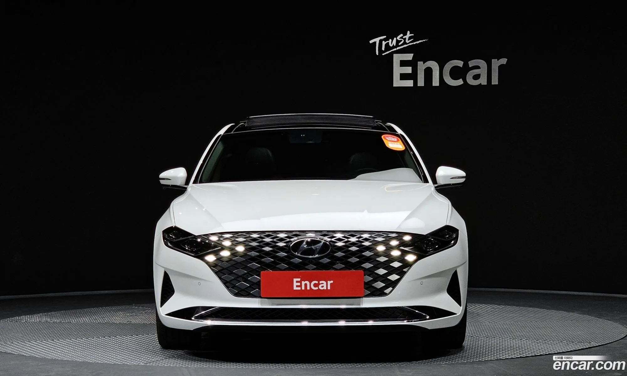 Hyundai Grandeur Vi 25 2022 - фотография 14848256