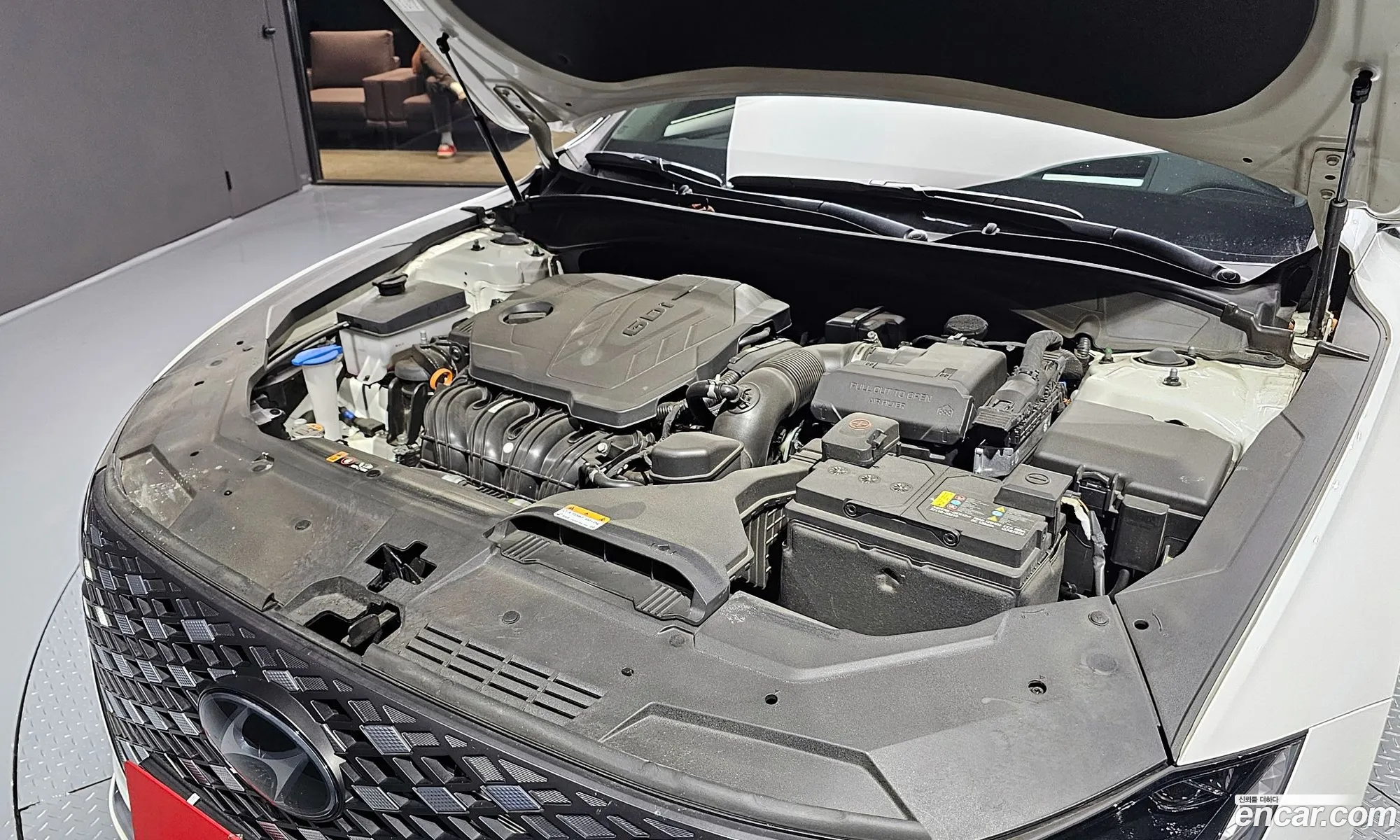 Hyundai Grandeur Vi 25 2022 - фотография 14848259