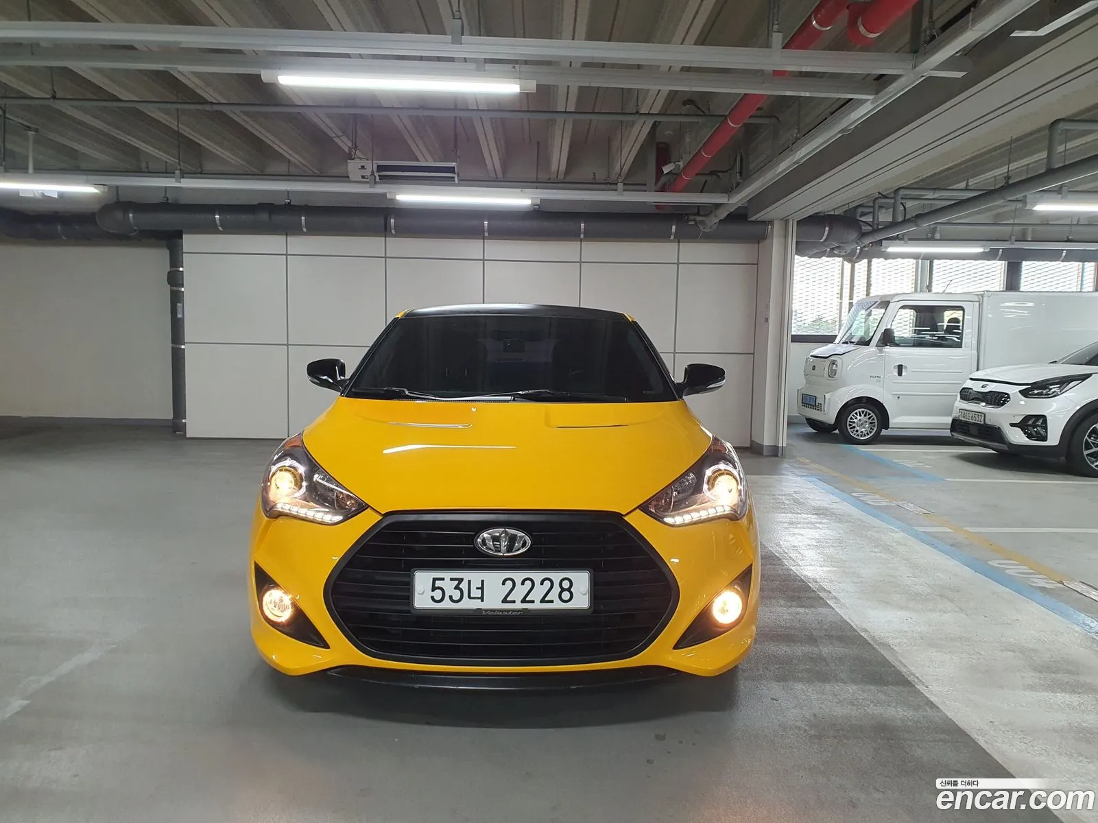 Hyundai Veloster Unique 2011 - фотография 18212328