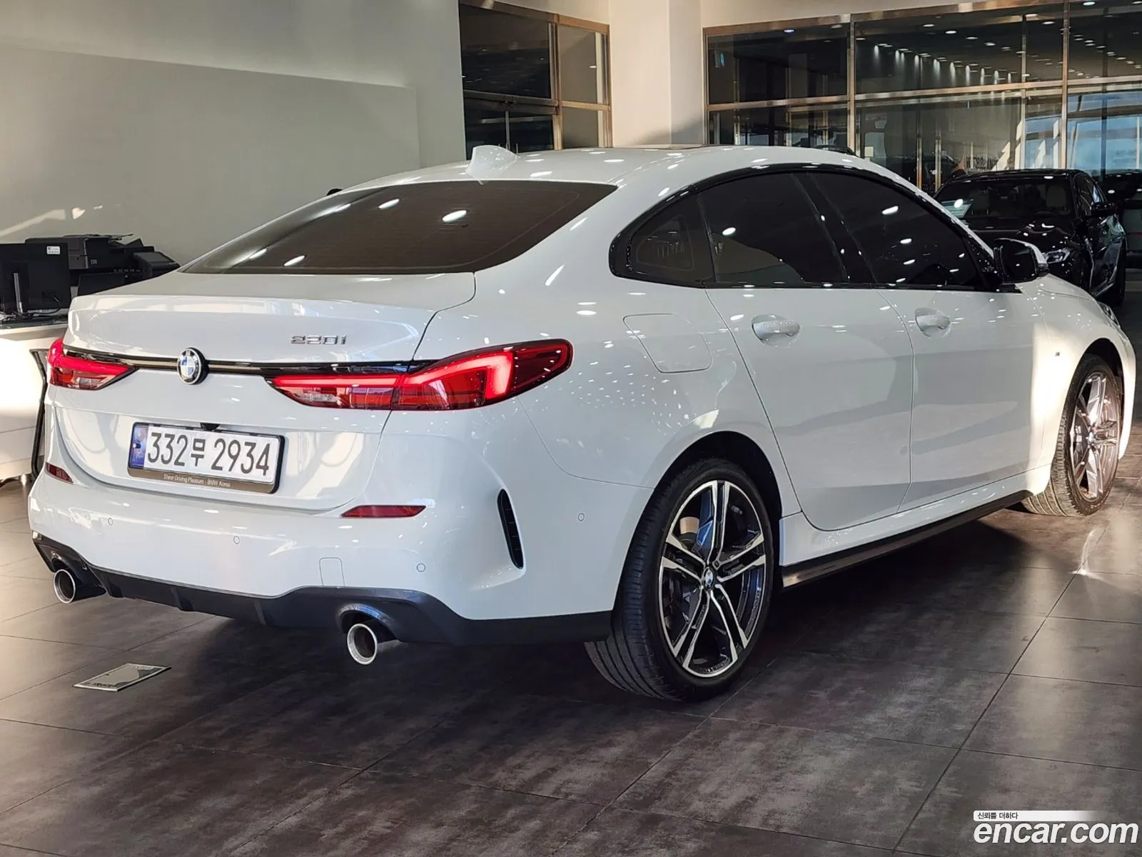 BMW 2Er 220I M Sports 2023 - фотография 14895667