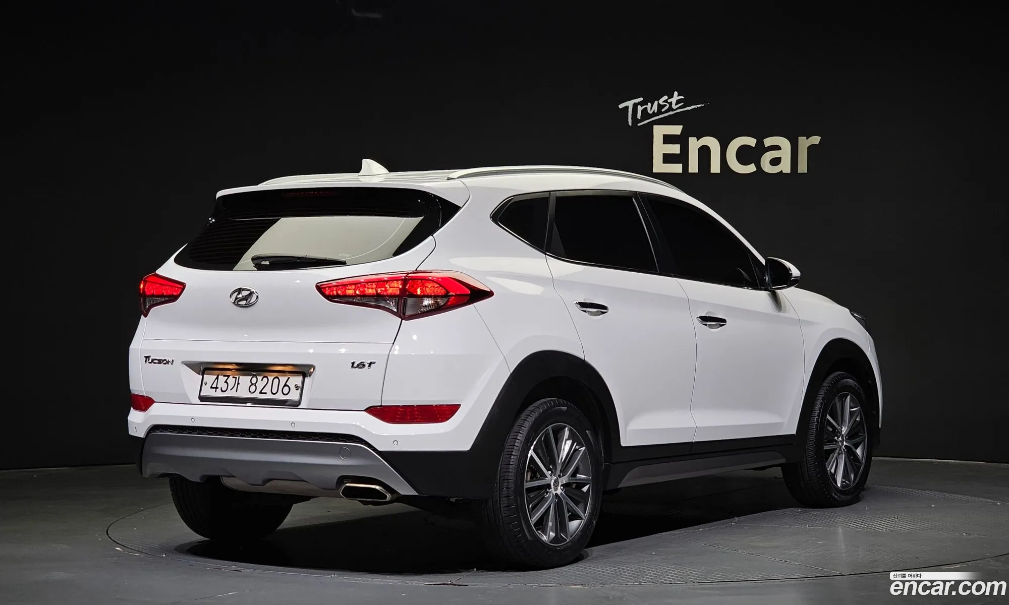 Hyundai Tucson Iii Gasoline 16 Turbo 2Wd 2017 - фотография 11881497