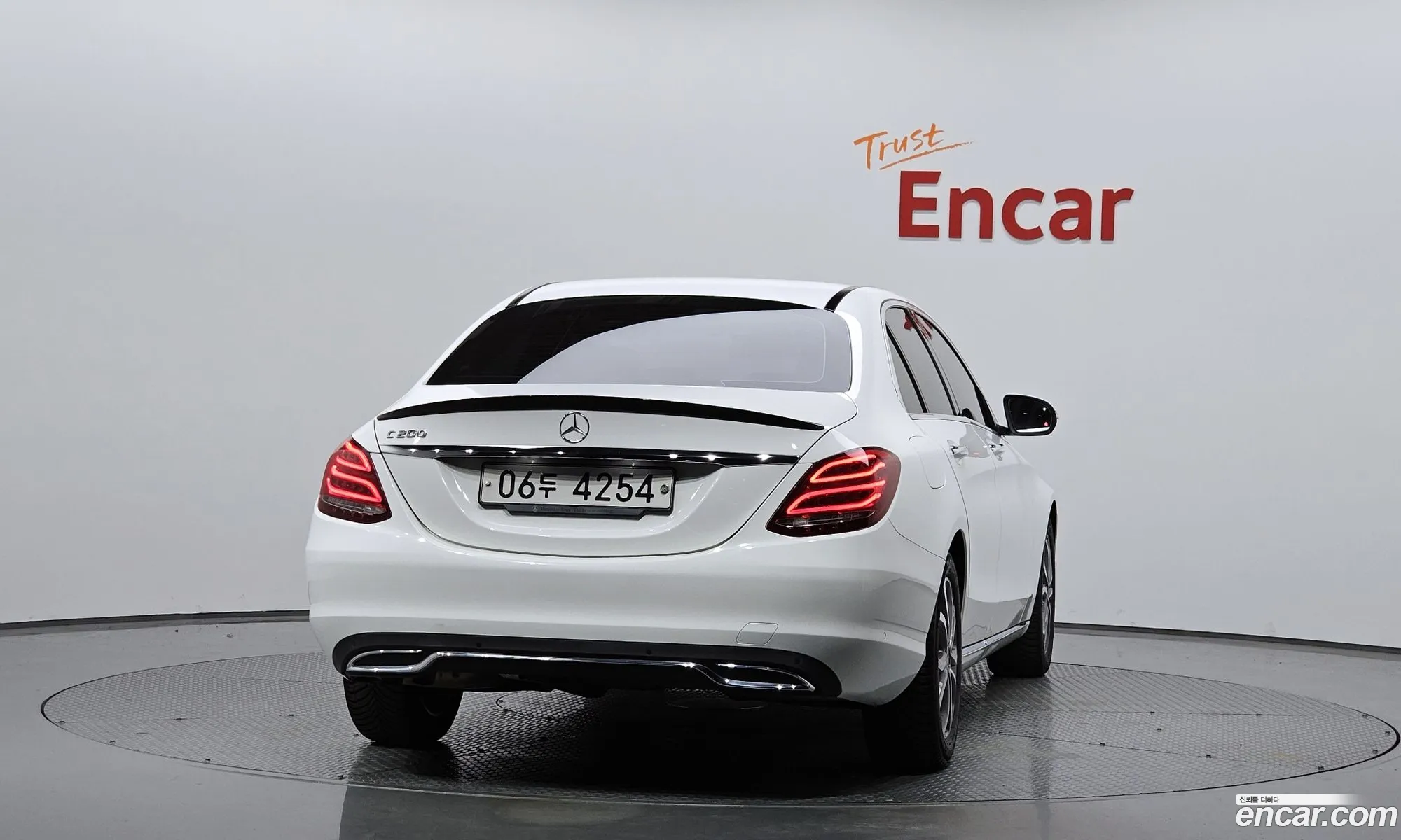 Mercedes-Benz C-Klasse Iv W205 C200 Avant Garde 2017 - фотография 12686899