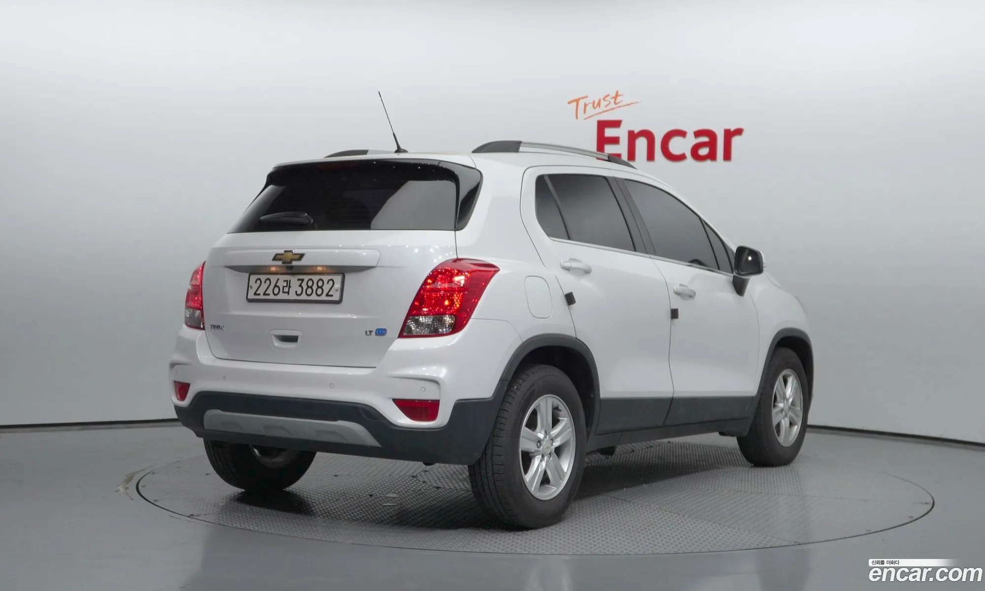 Chevrolet Trax I 16 Diesel Lt 2020 - фотография 6982786