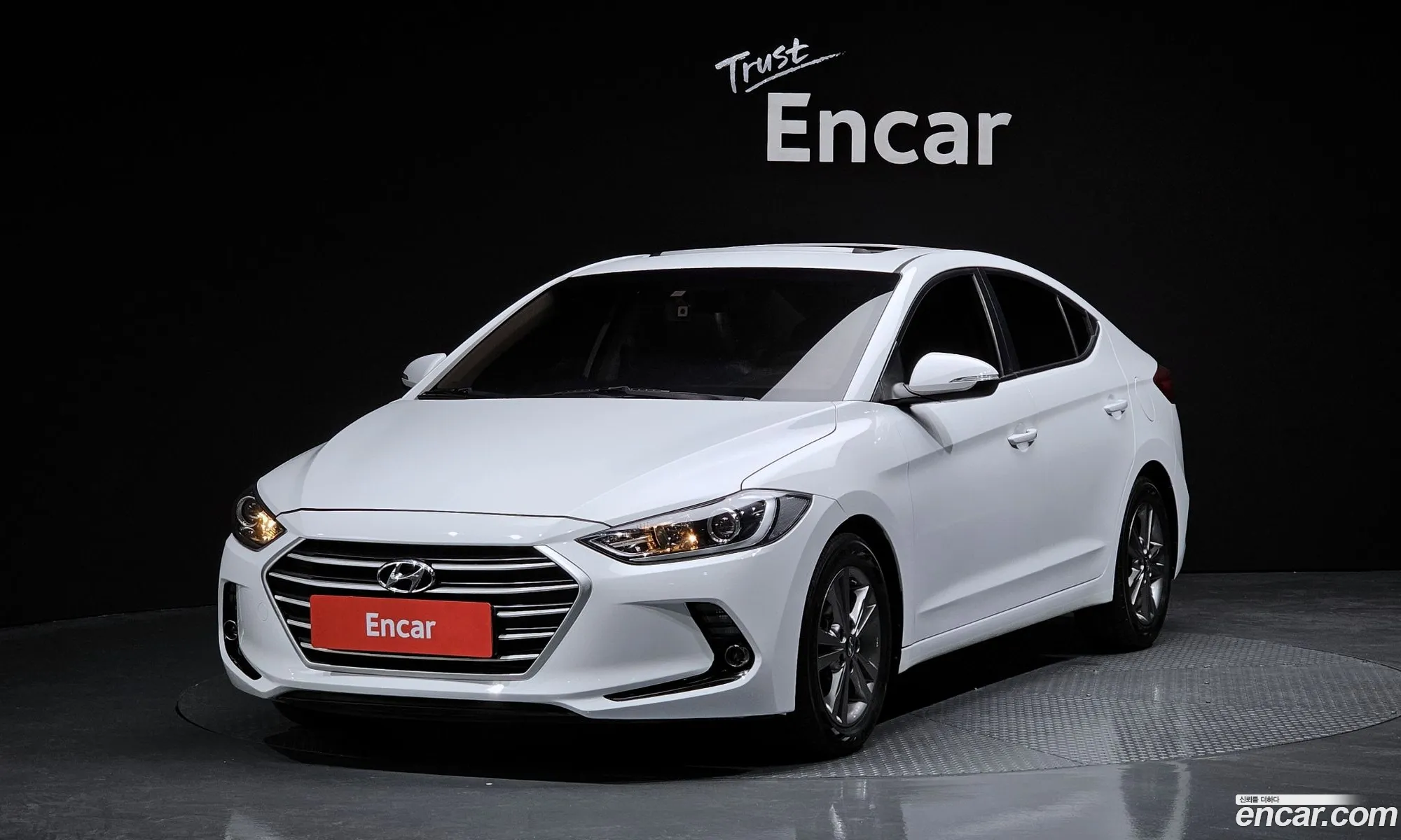 Hyundai Avante 16 E-Vgt Smart 2016 - фотография 11430627