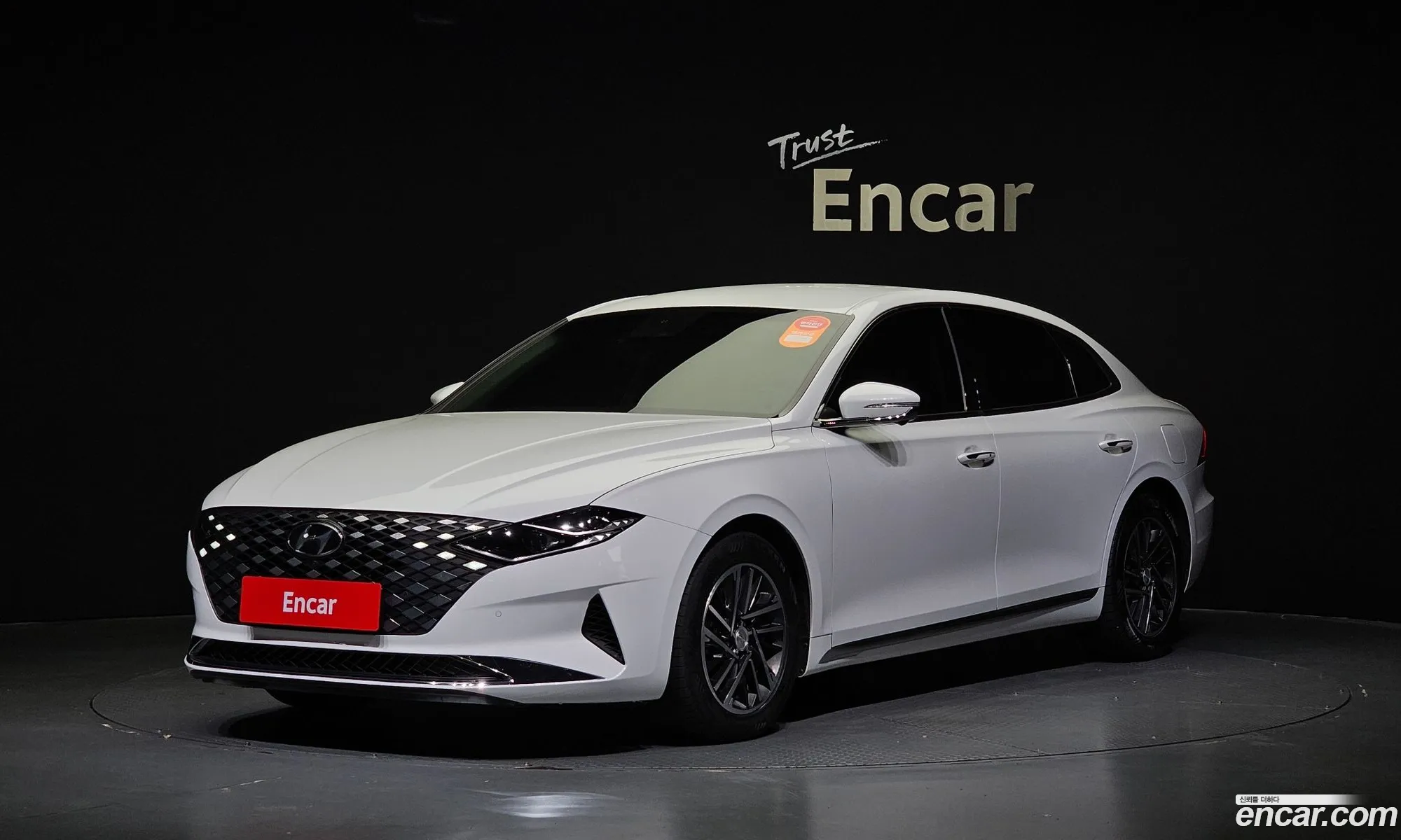 Hyundai Grandeur Vi 25 2021 - фотография 12480558