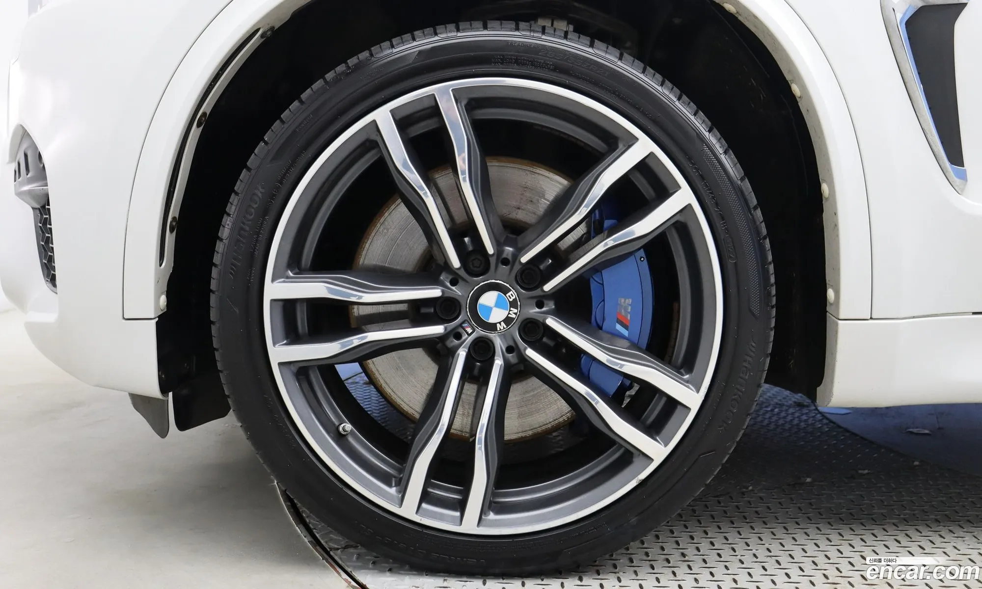 BMW X5 M Ii F85 44 2017 - фотография 338186