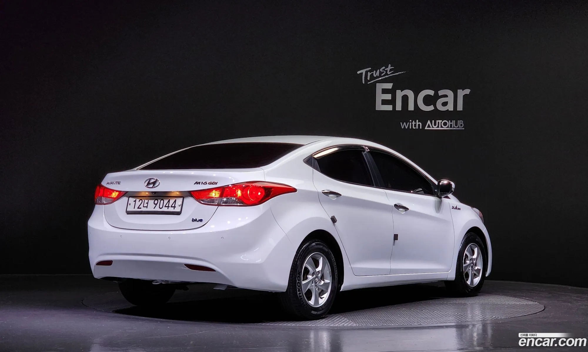 Hyundai Avante V M16 Gdi Blue Saber 2012 - фотография 19179534