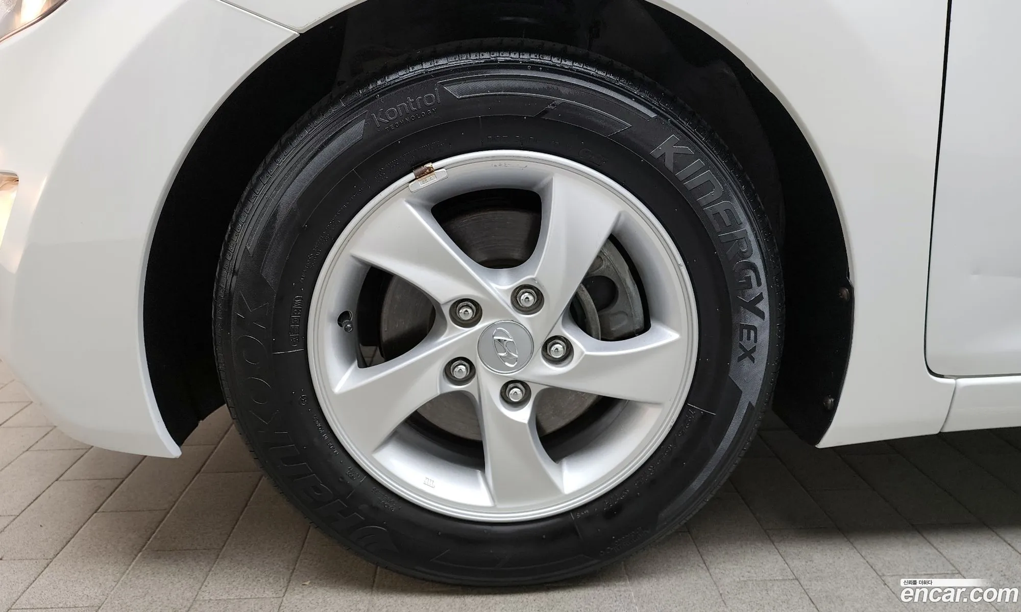 Hyundai Avante V M16 Gdi Blue Saber 2012 - фотография 19179537