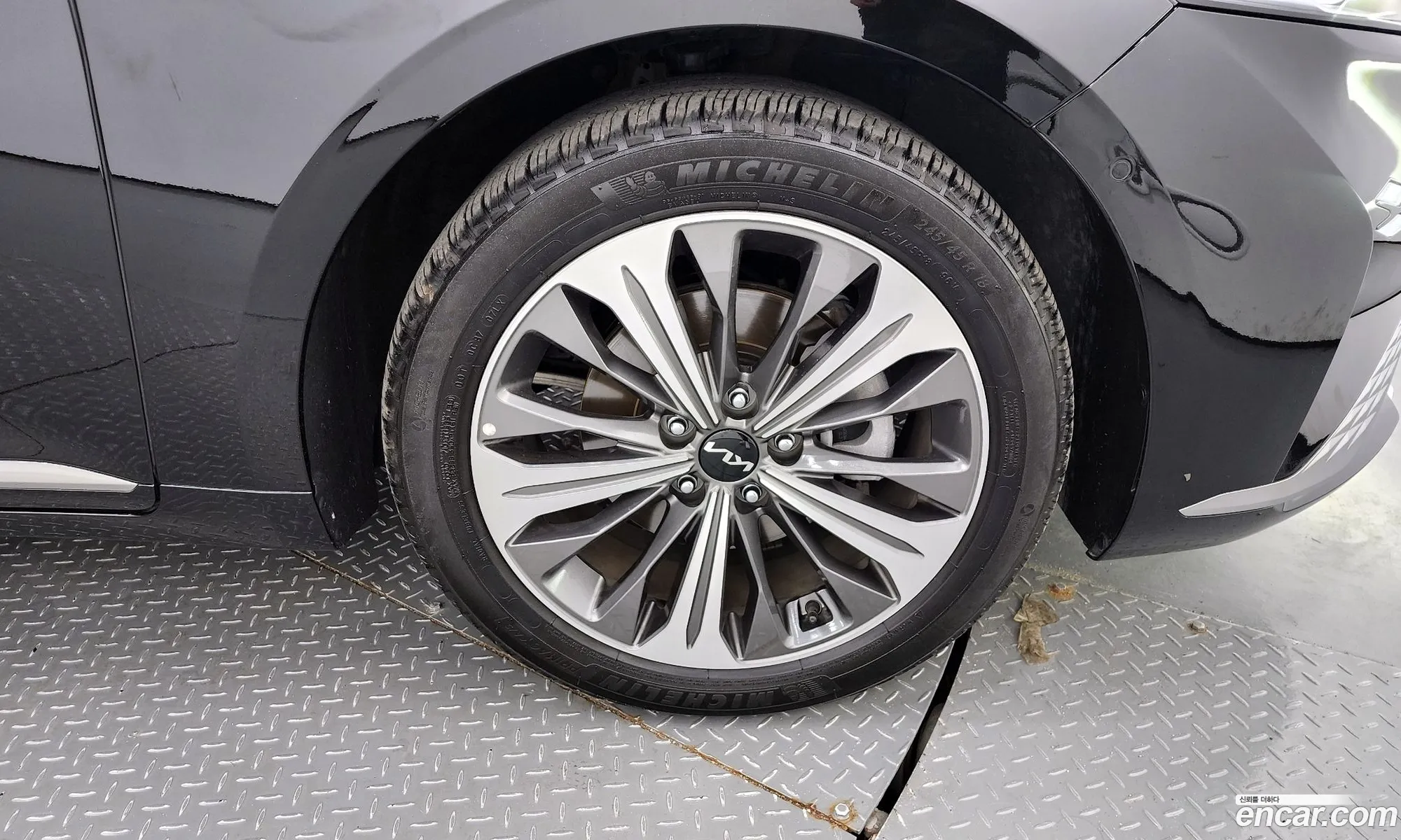 Kia K8 Signature Special 2023 - фотография 11302492