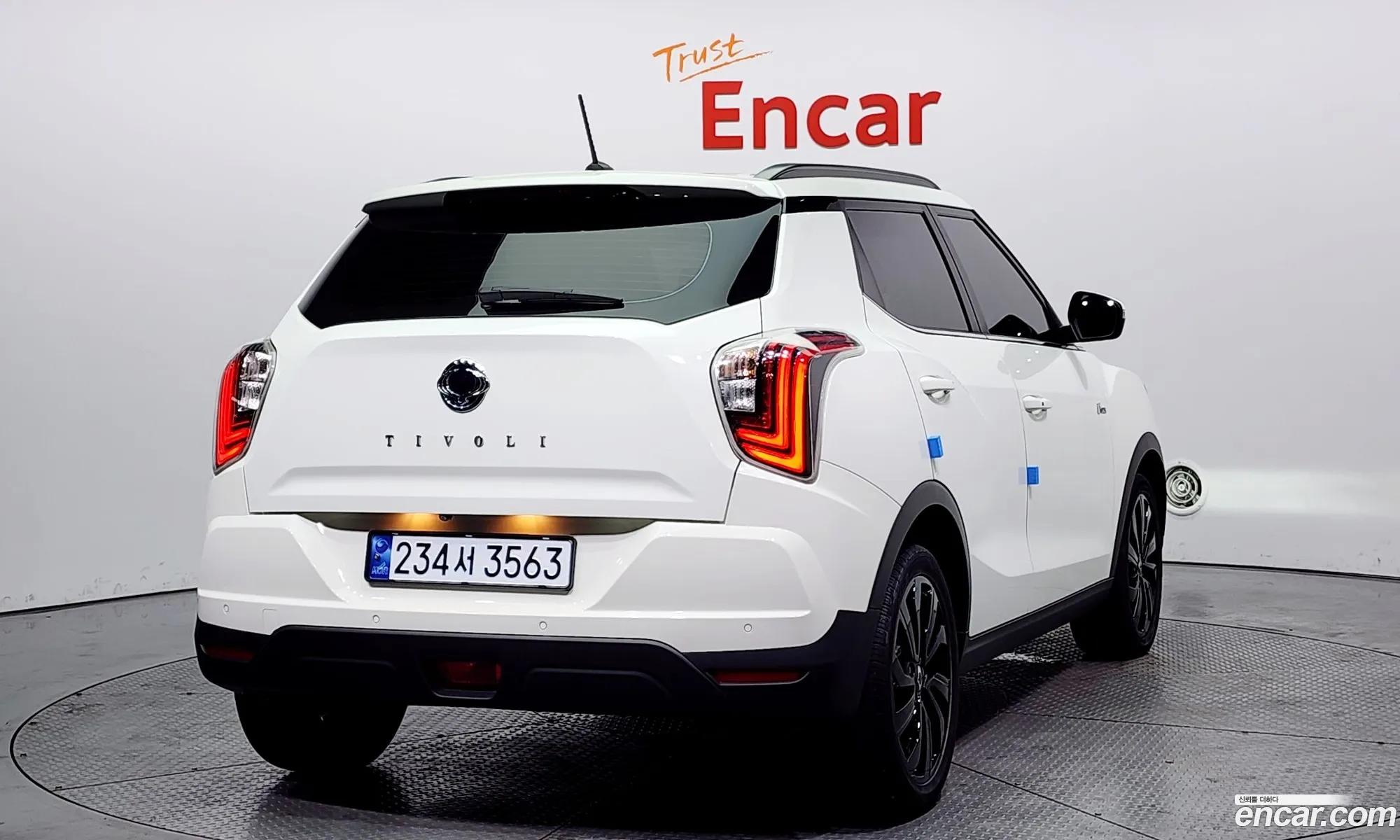 Ssangyong Tivoli Tivoli Gasoline 15 2Wd 2019 - фотография 15160101