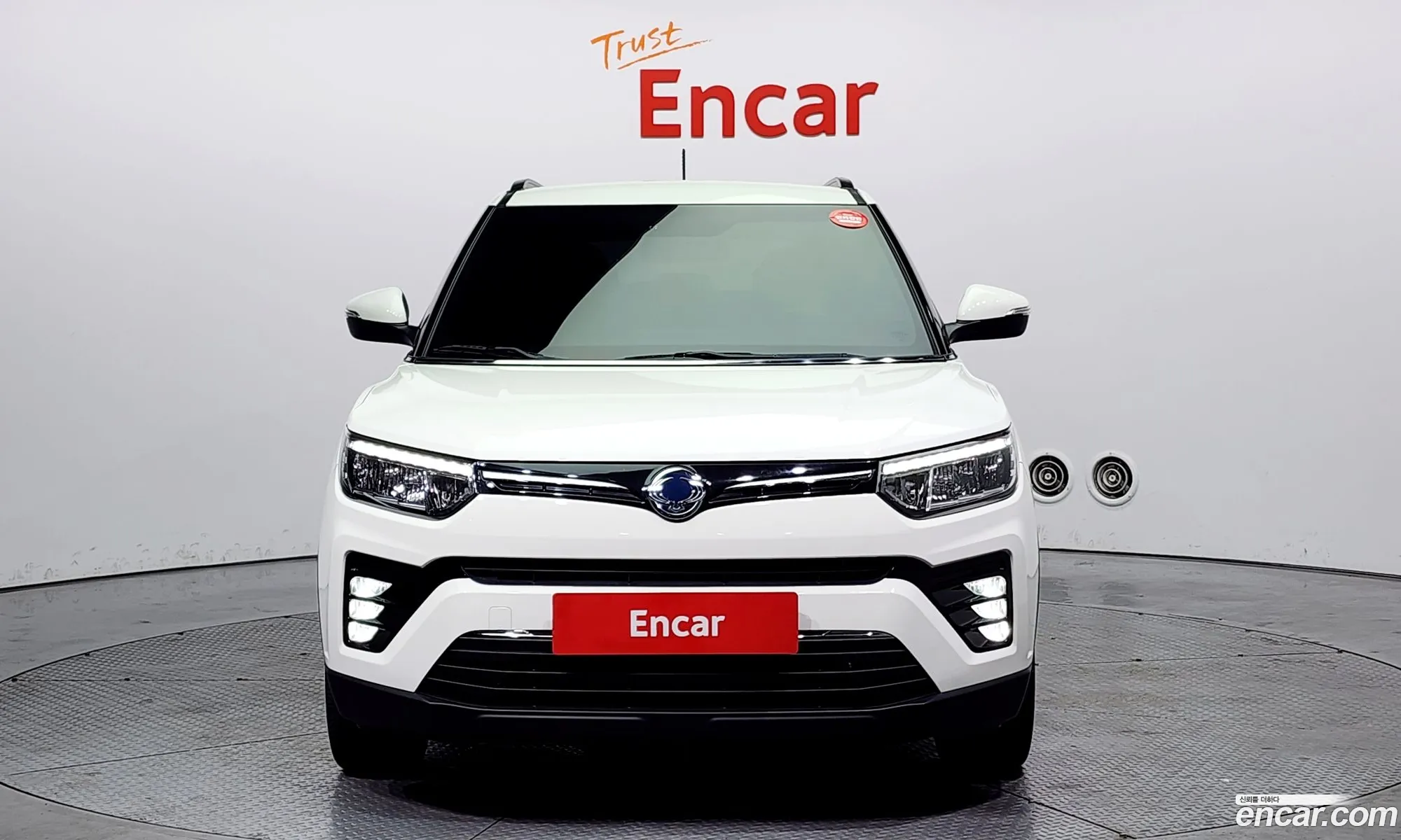 Ssangyong Tivoli Tivoli Gasoline 15 2Wd 2019 - фотография 15160102