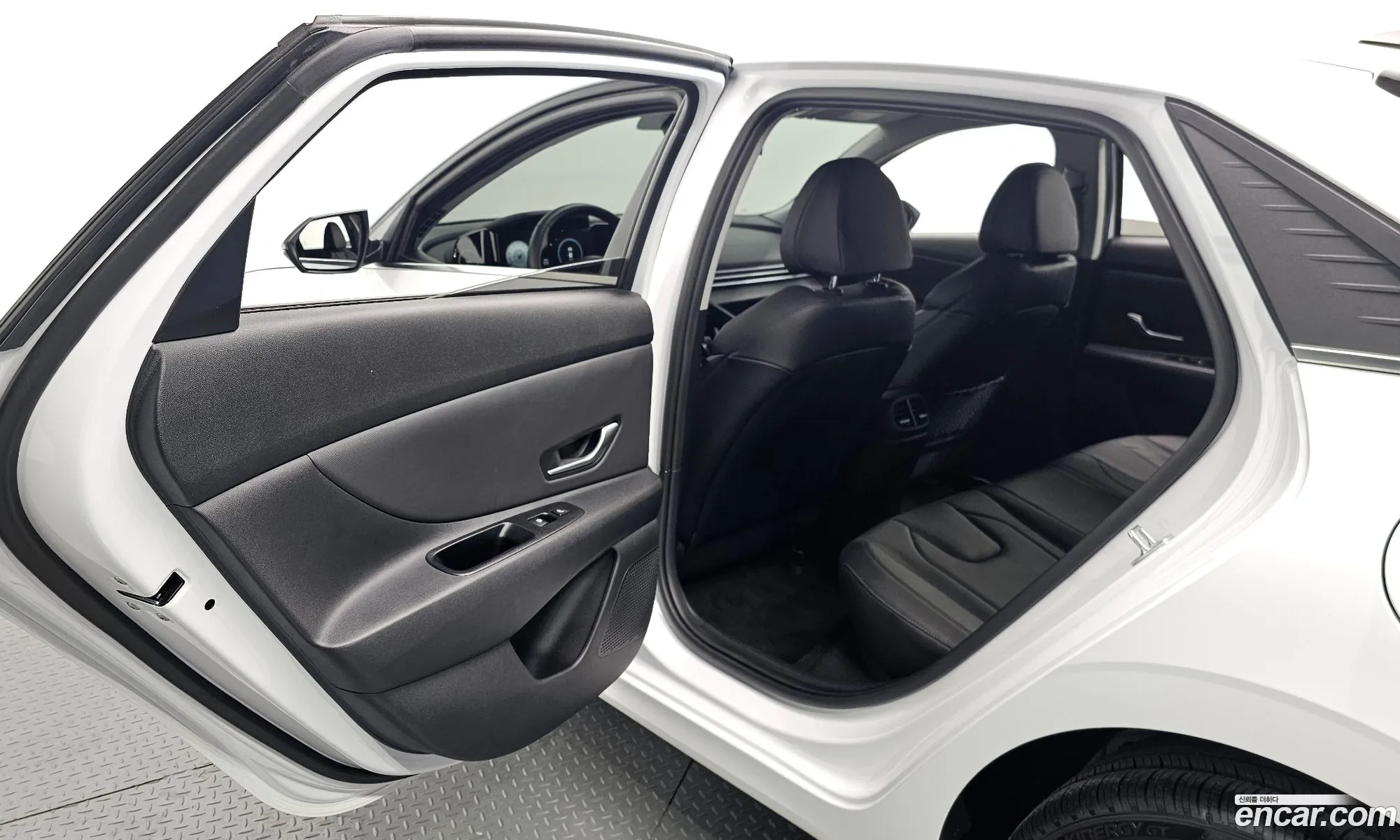 Korex Auto Trade - фотография 16040376