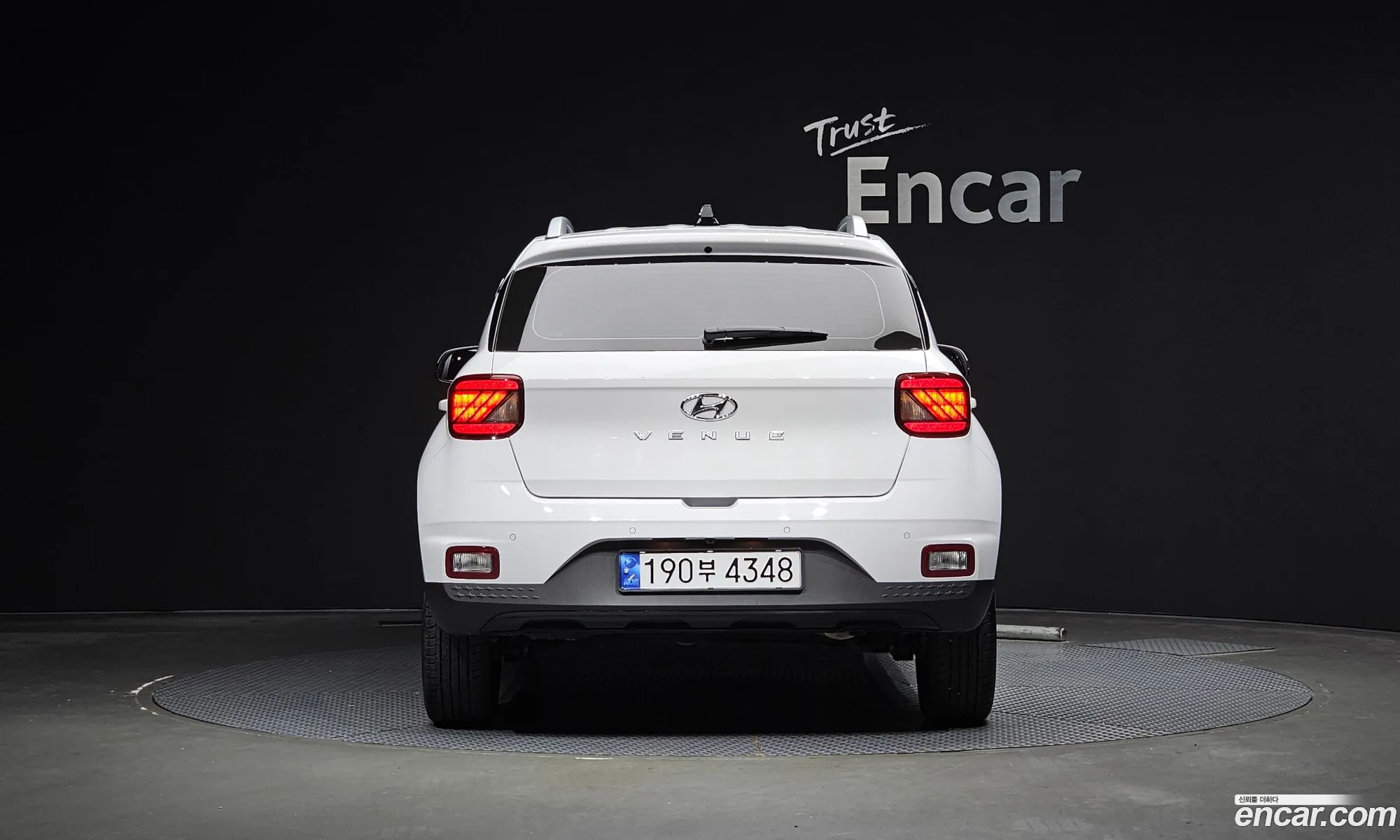 Hyundai Venue 16 Flux 2023 - фотография 14831710
