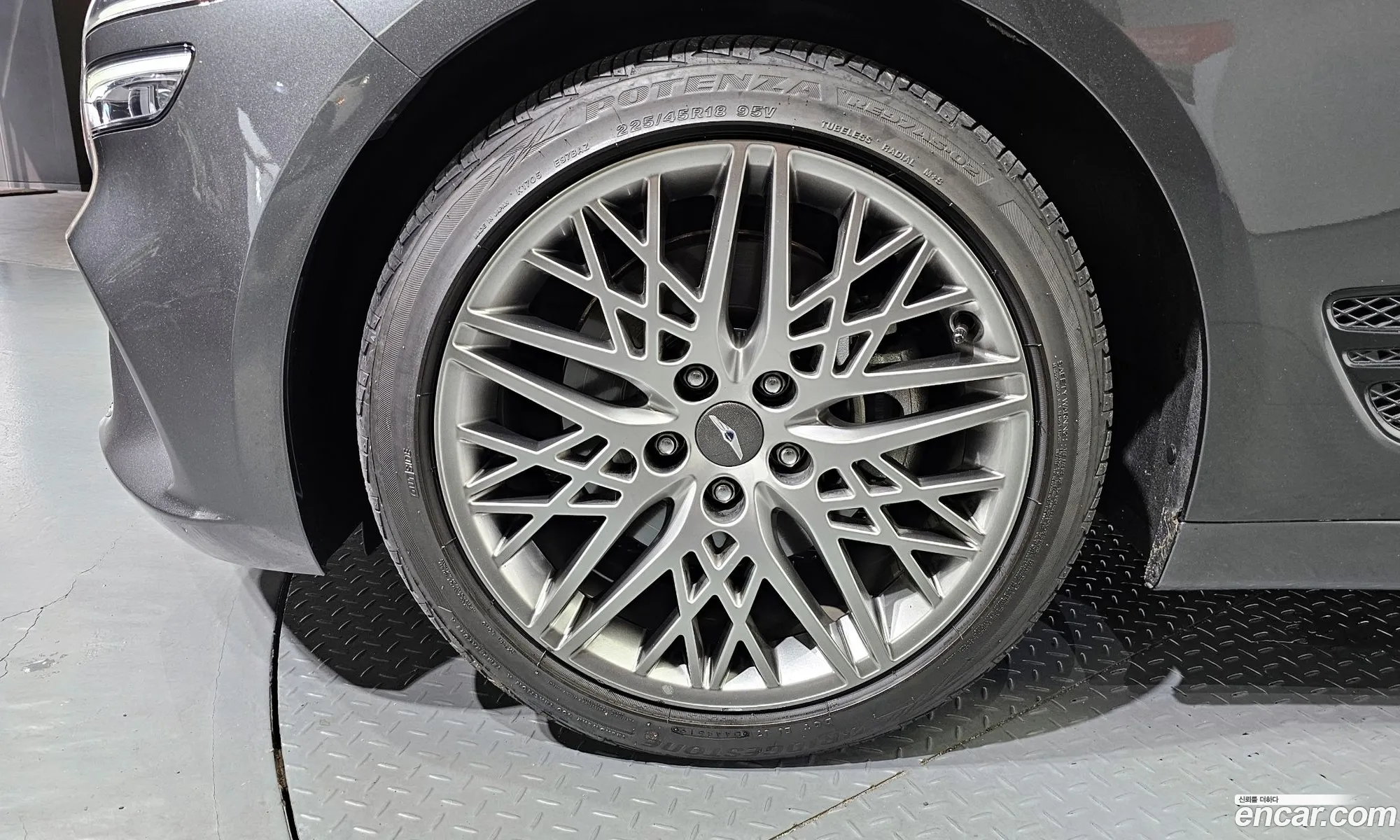 Genesis G70 I Gasoline 20T 2Wd 2021 - фотография 139779