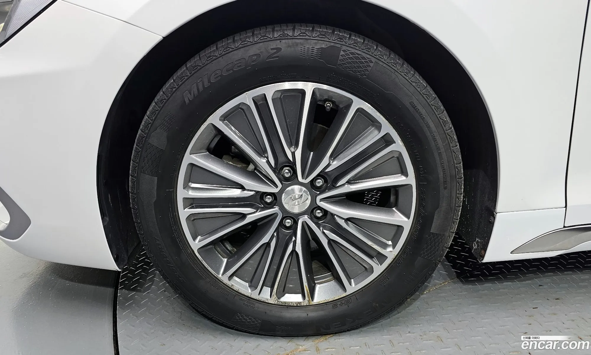 Hyundai Grandeur Vi Exclusive 2019 - фотография 11850107