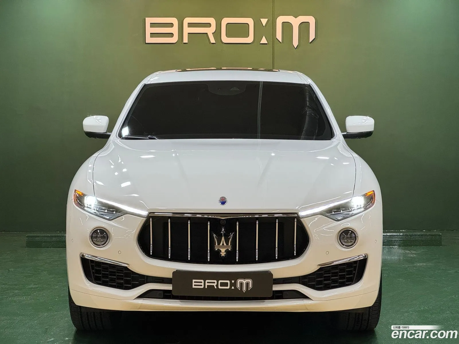 Maserati Levante I 30 Awd Granlusso 2020 - фотография 12616073