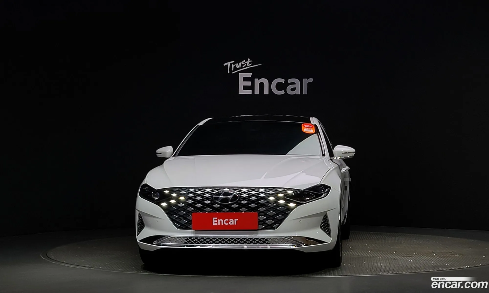 Hyundai Grandeur Vi 30 Lpi Taxi Type 2022 - фотография 11577419