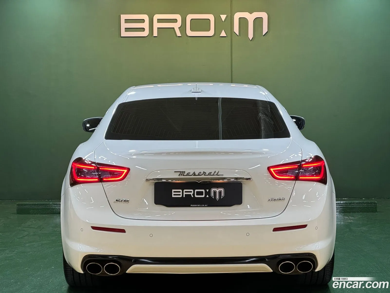 Maserati Ghibli 30S Q4 Granlusso 2020 - фотография 12595155