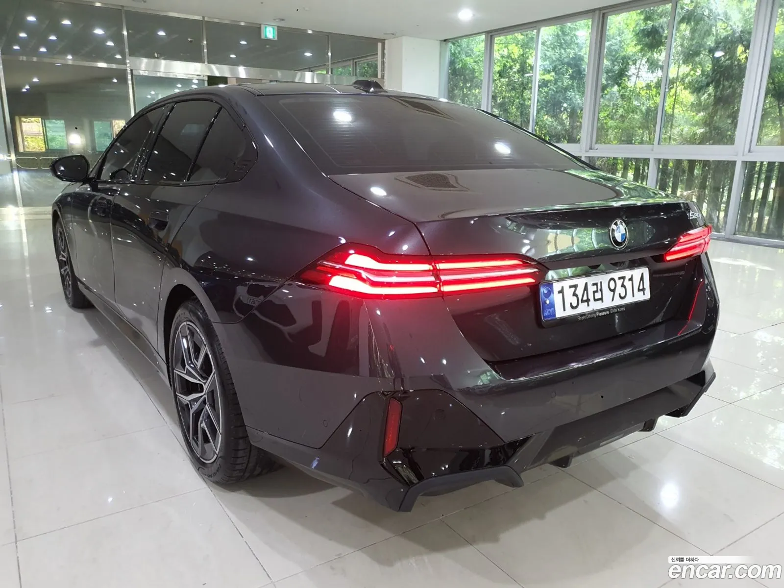 BMW 5Er 520I M Sports 2024 - фотография 14895684