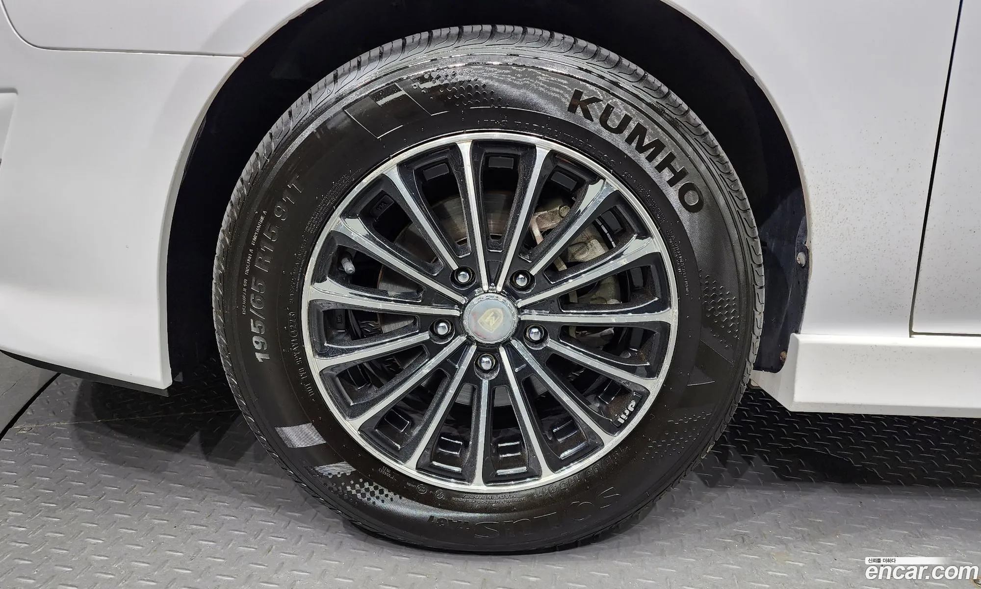 Hyundai Avante Hybrid Hdeiii Basic Model - фотография 15655069