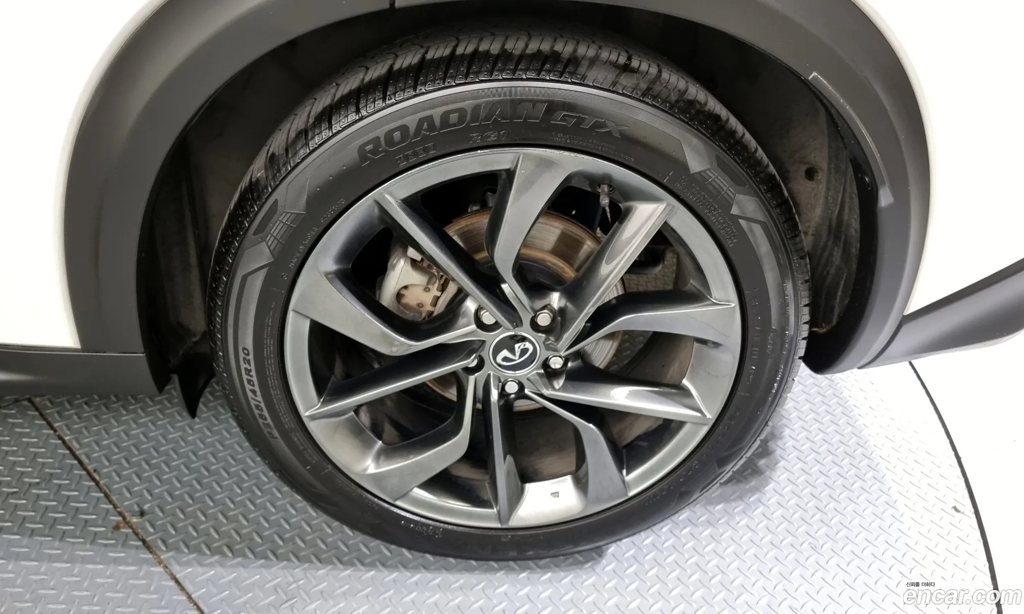 Infiniti Qx50 Ii 20 Sensory Awd 2019 - фотография 3795156