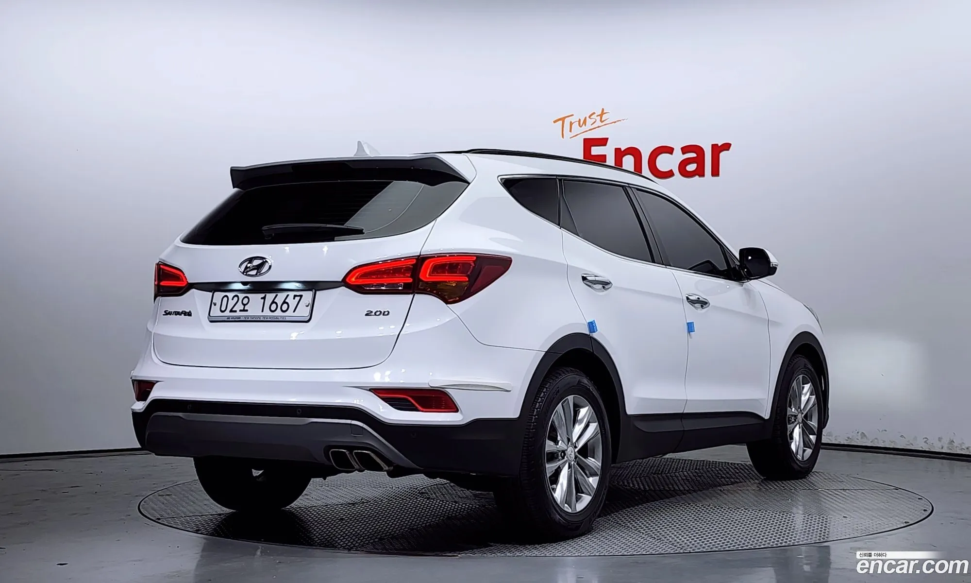 Hyundai Santa Fe Diesel 20 2Wd 2018 - фотография 15947302