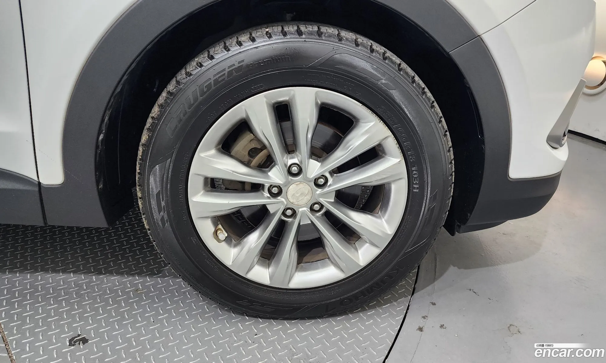 Hyundai Santa Fe Diesel 20 2Wd 2018 - фотография 15947305