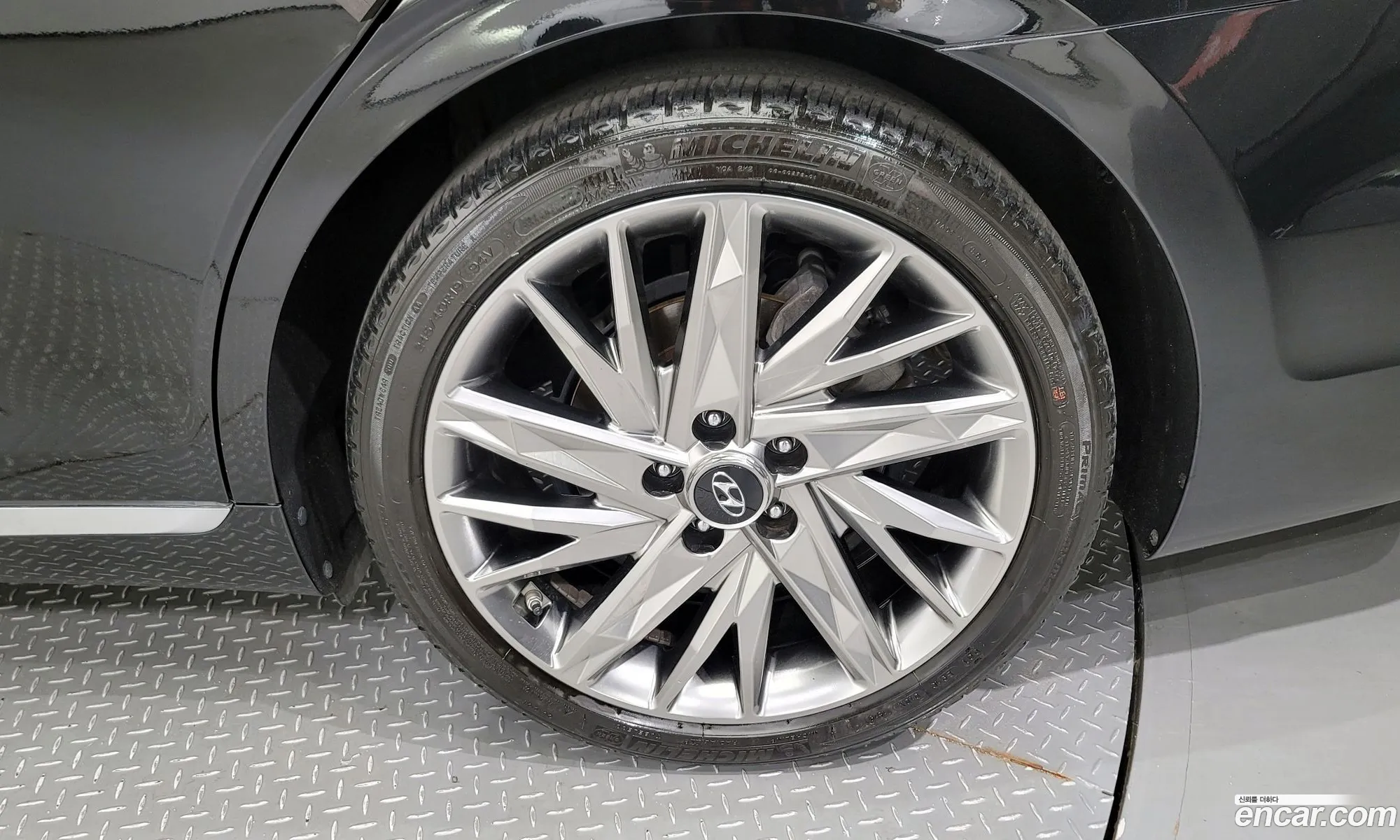 Hyundai Grandeur Vi 25 2020 - фотография 16069244