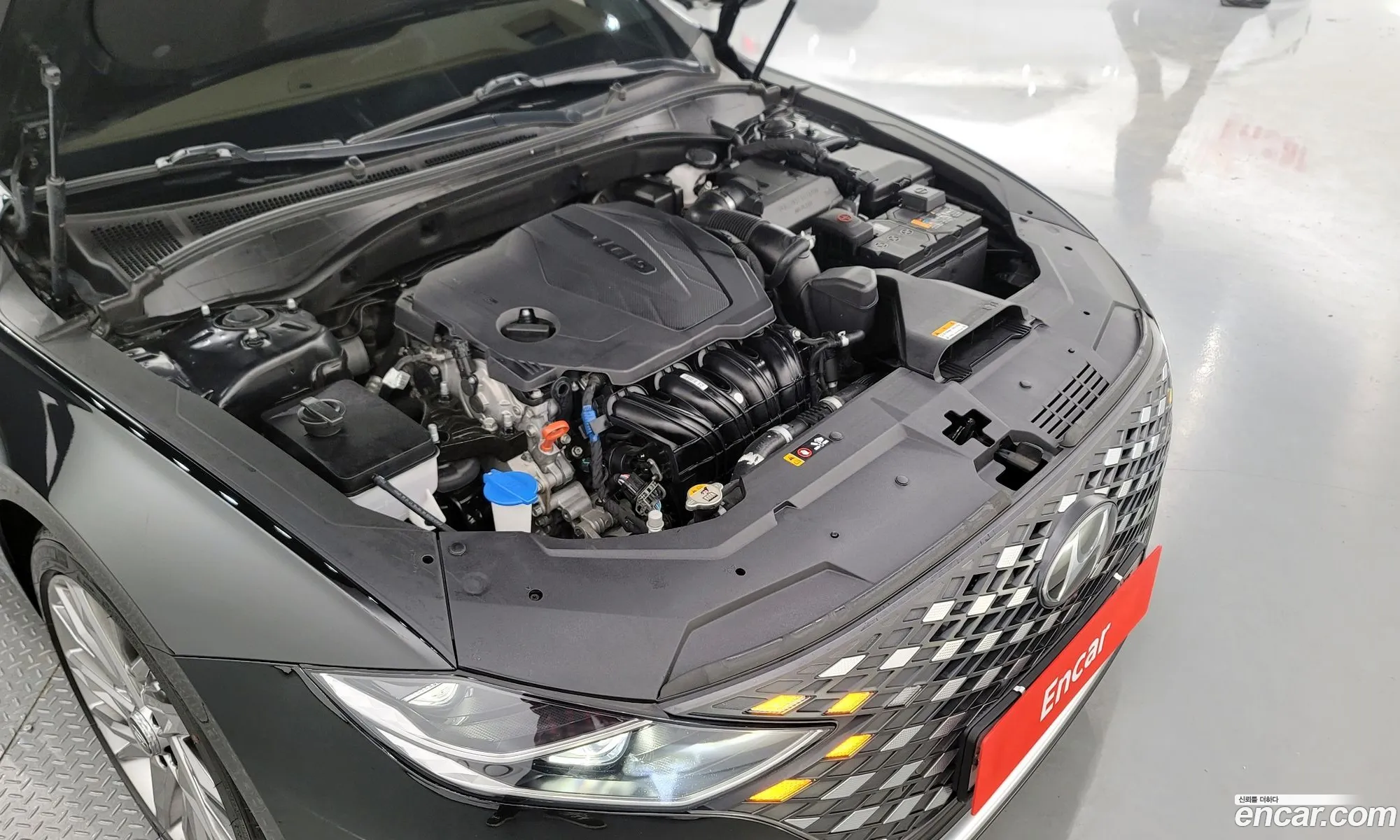 Hyundai Grandeur Vi 25 2020 - фотография 16069245