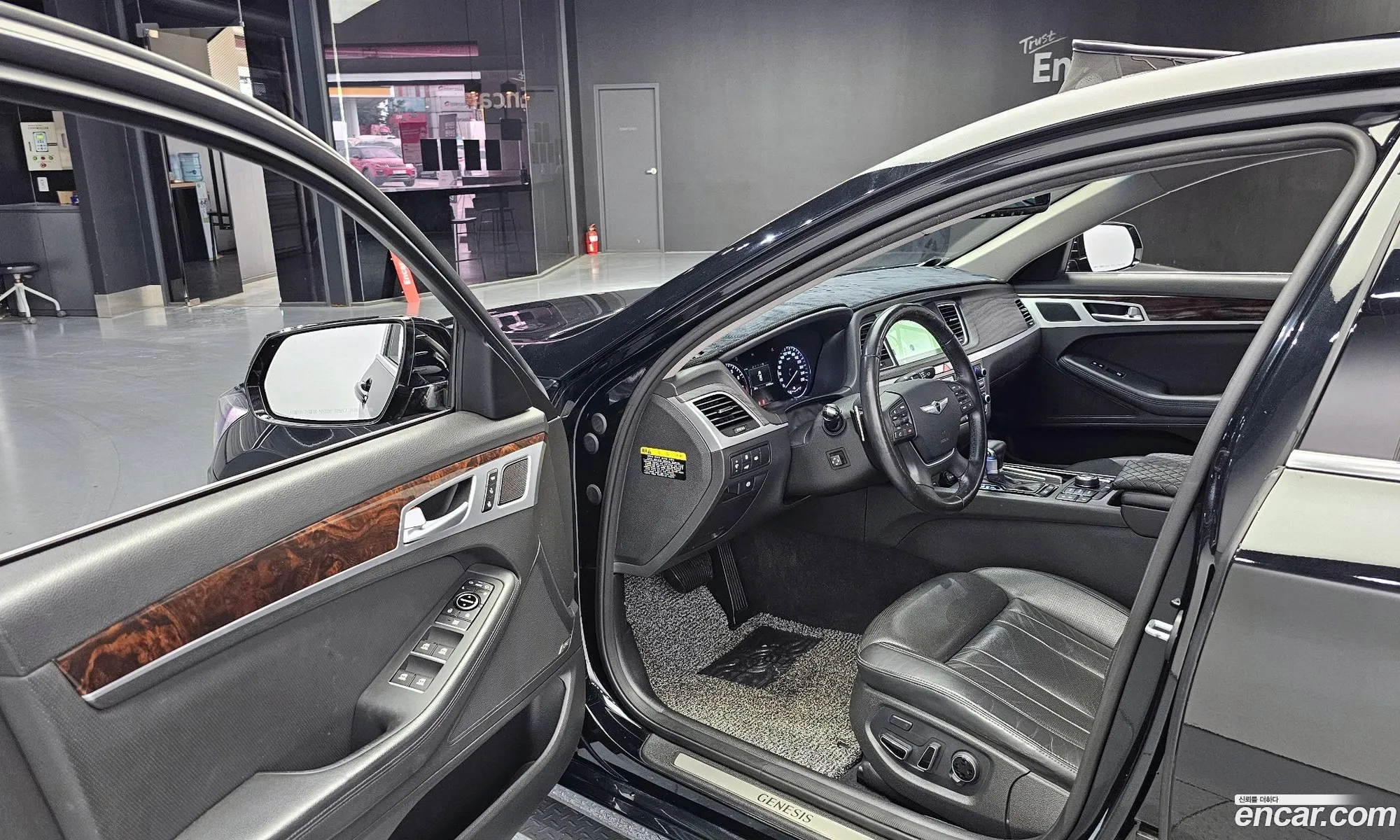 Korex Auto Trade - фотография 18322436