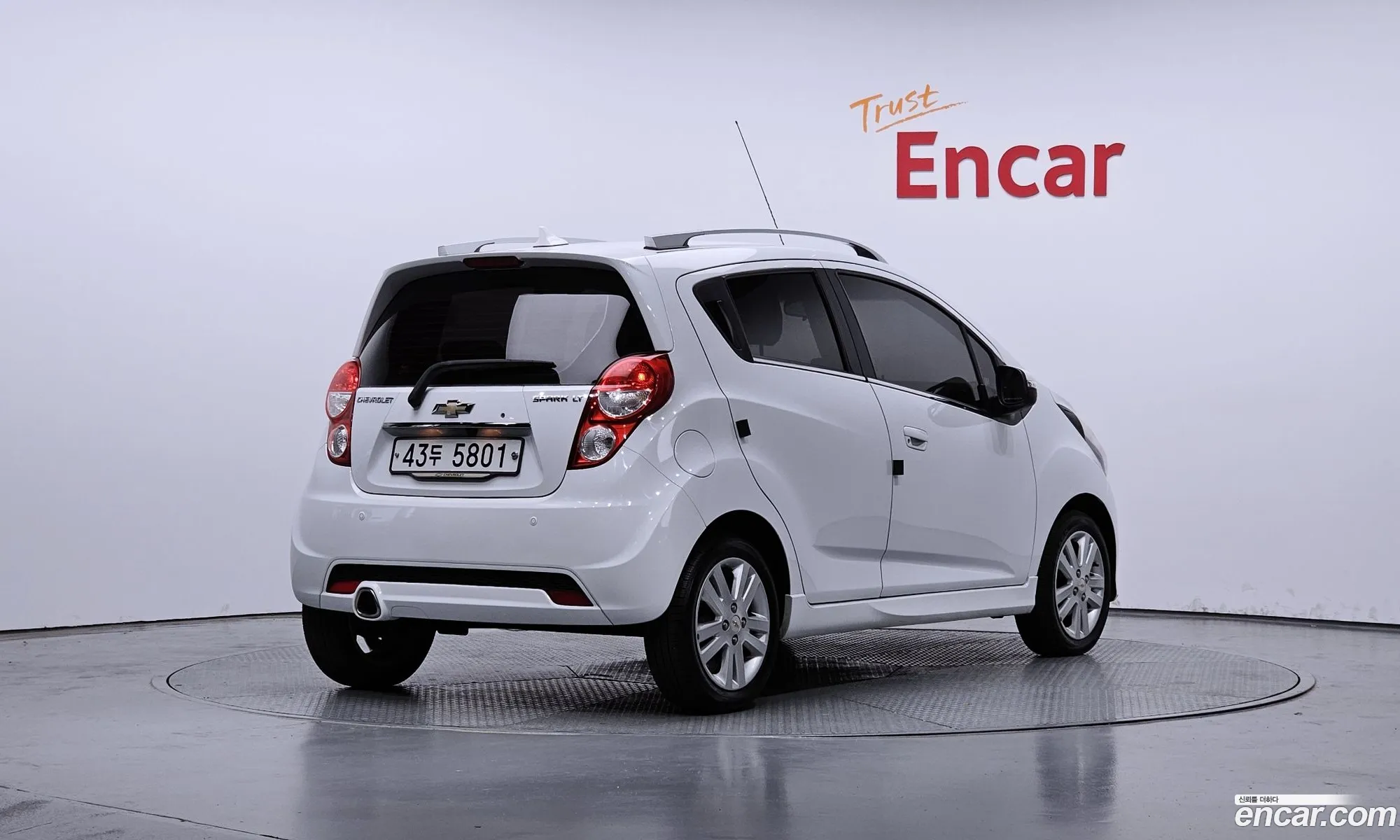 Chevrolet Spark Iii Lt 2014 - фотография 5883187